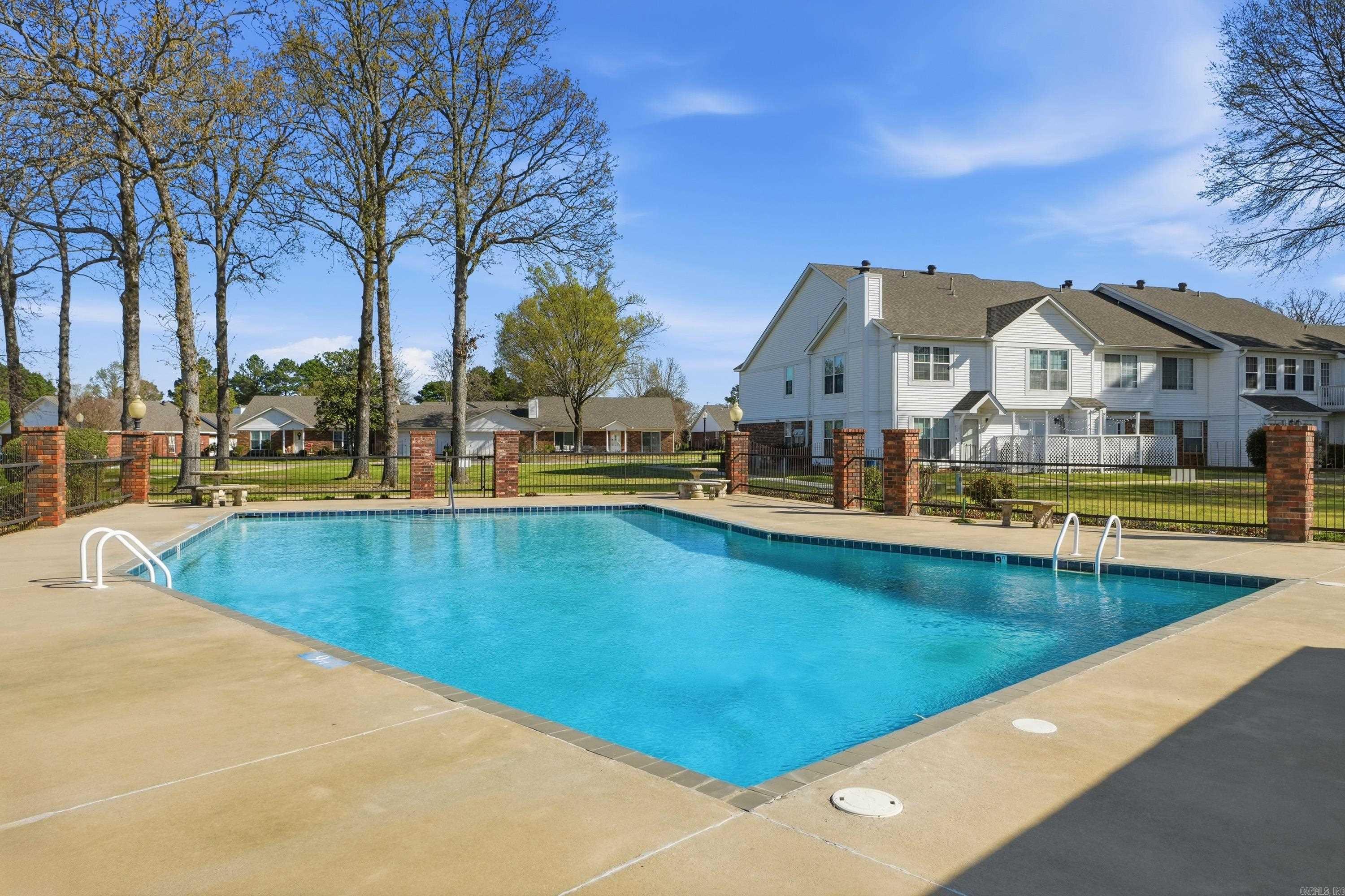 CARRIAGE COURTS - Residential