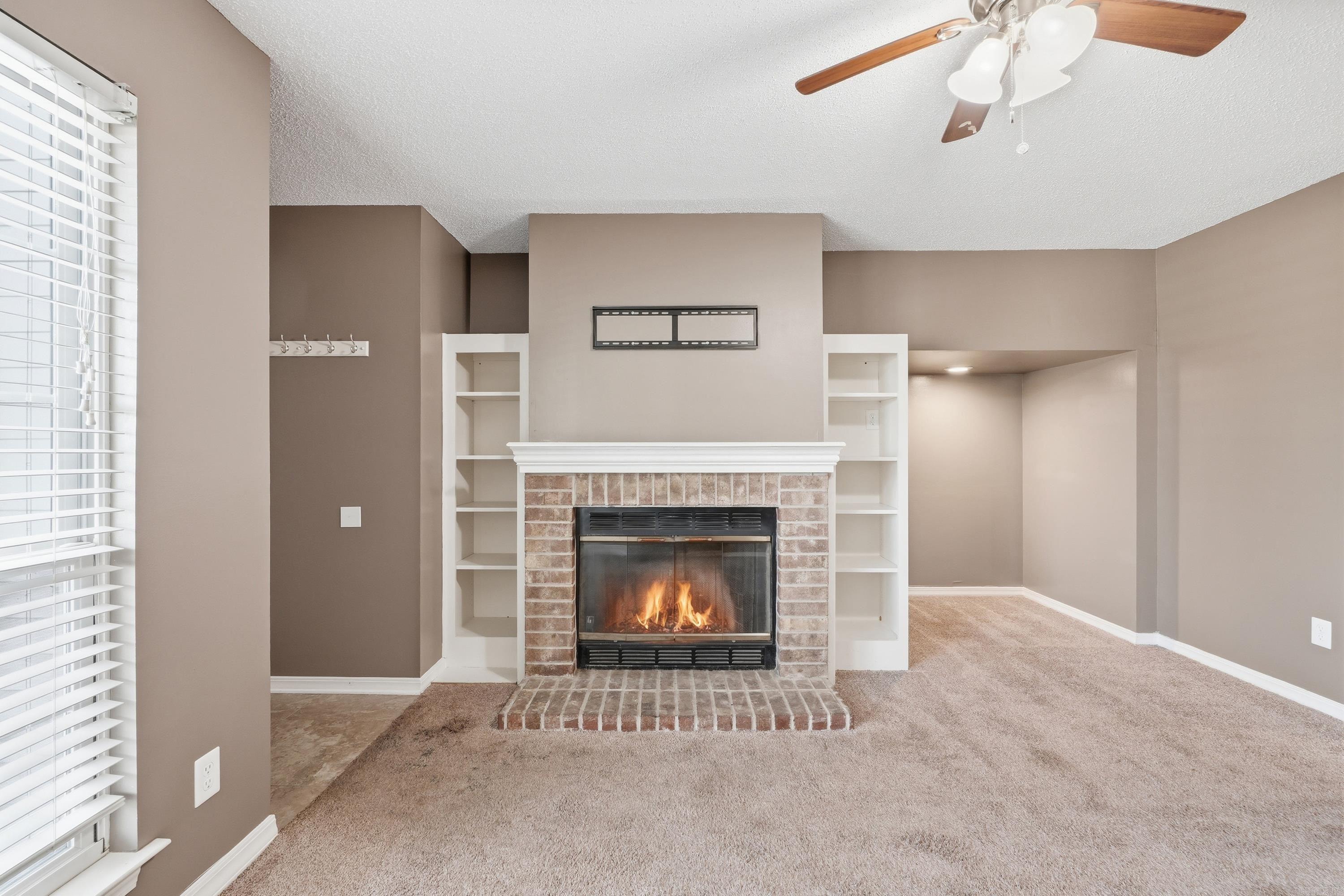 CARRIAGE COURTS - Residential