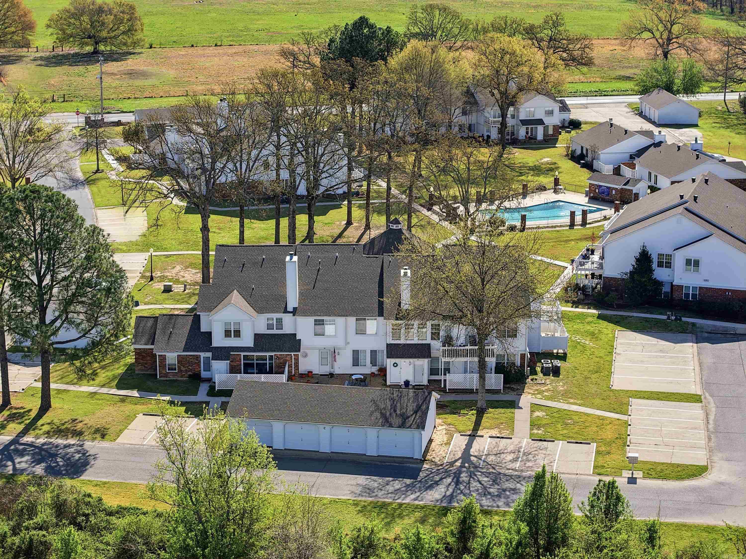 CARRIAGE COURTS - Residential