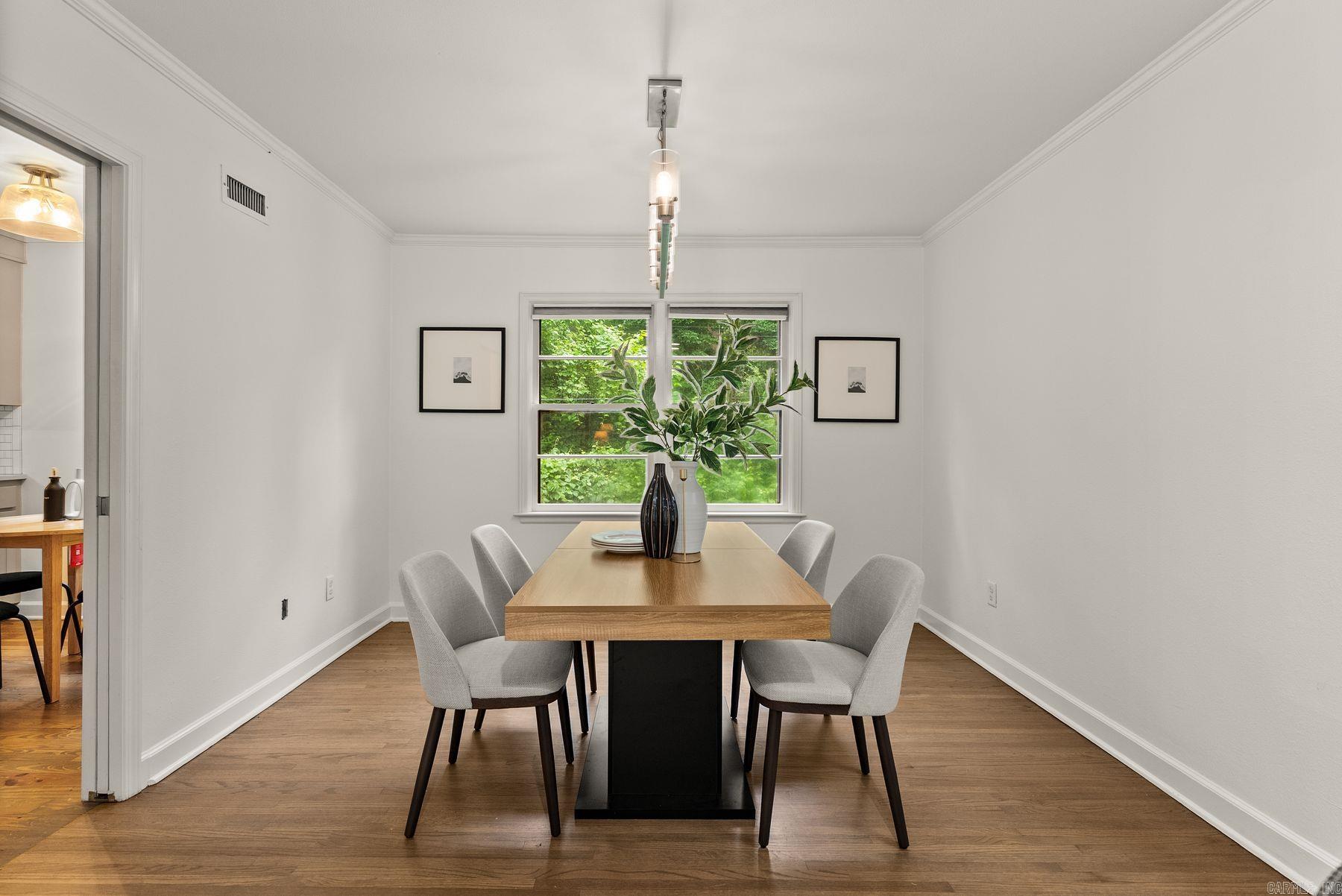 QUEEN MANOR ADDN - Residential