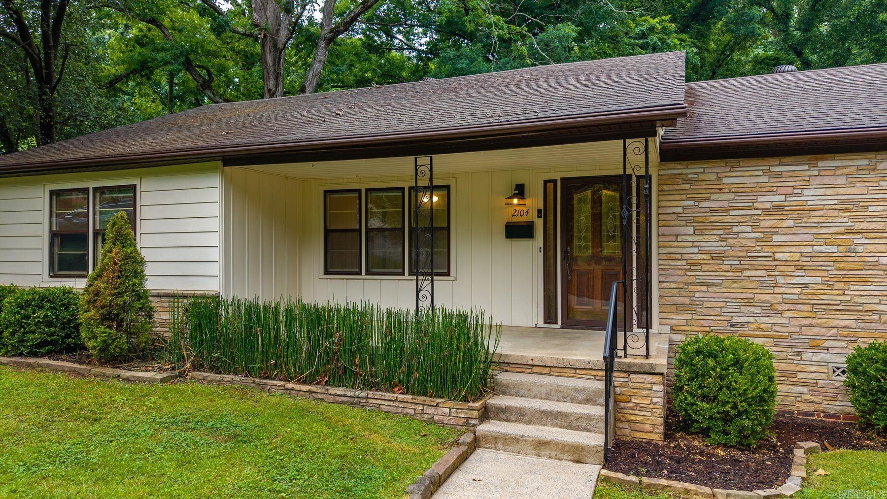 QUEEN MANOR ADDN - Residential