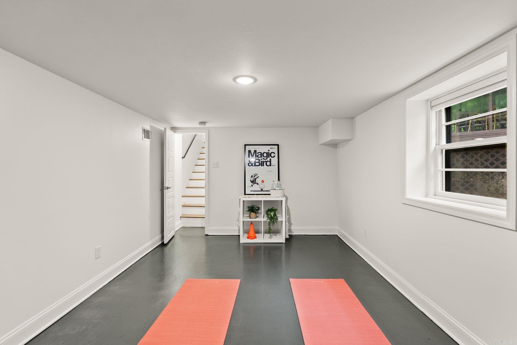 QUEEN MANOR ADDN - Residential