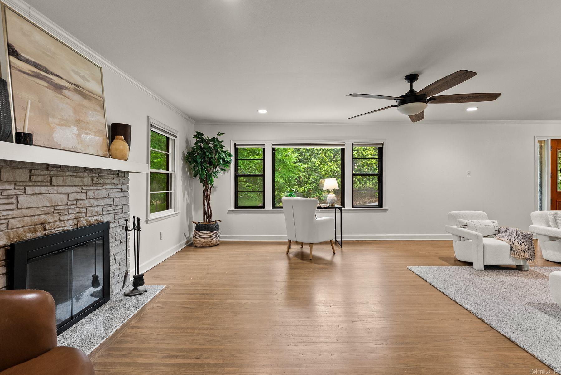 QUEEN MANOR ADDN - Residential