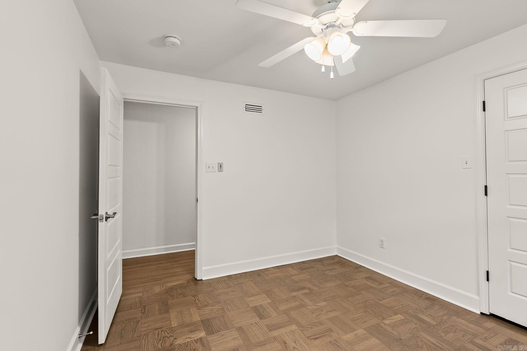 QUEEN MANOR ADDN - Residential