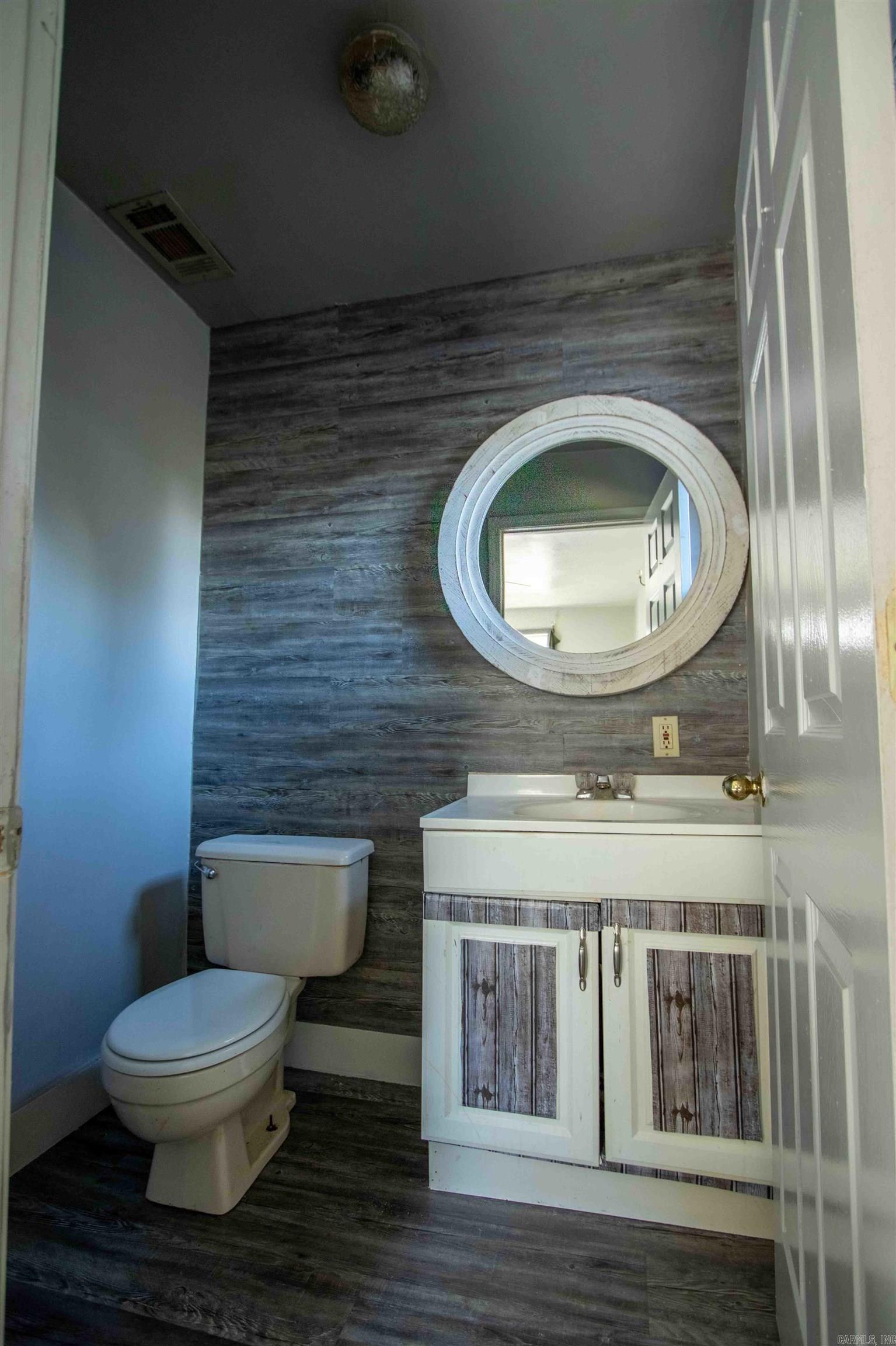 LIBERTY HEIGHTS ADD - Residential