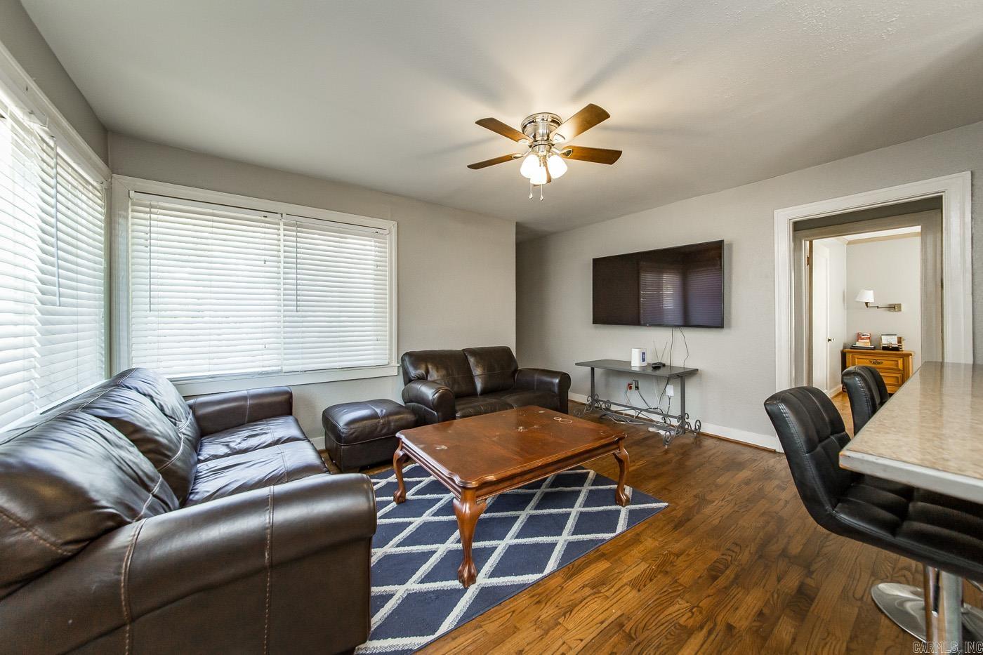 PLEASANT VIEW - Residential