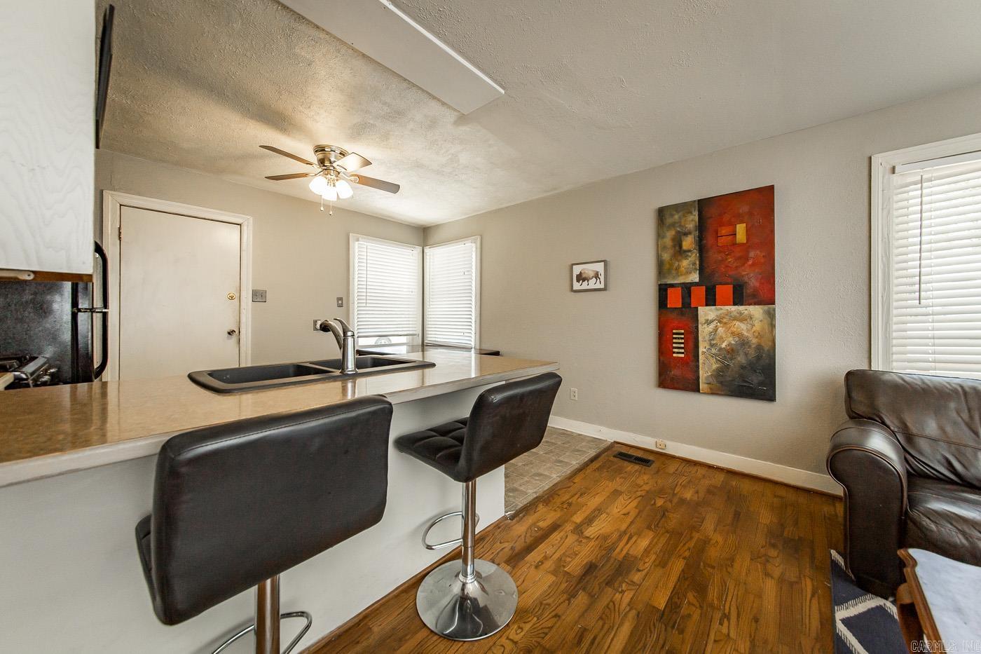 PLEASANT VIEW - Residential