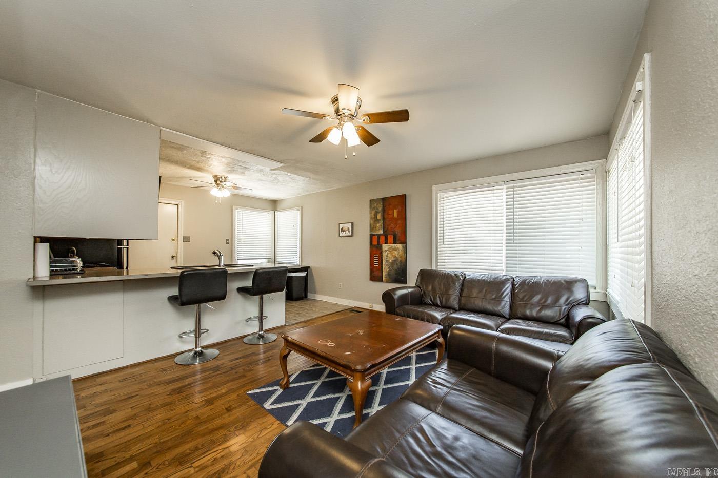 PLEASANT VIEW - Residential