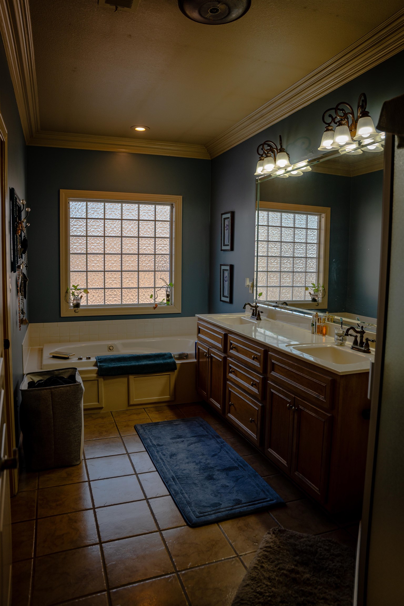 Ridgewood - Residential