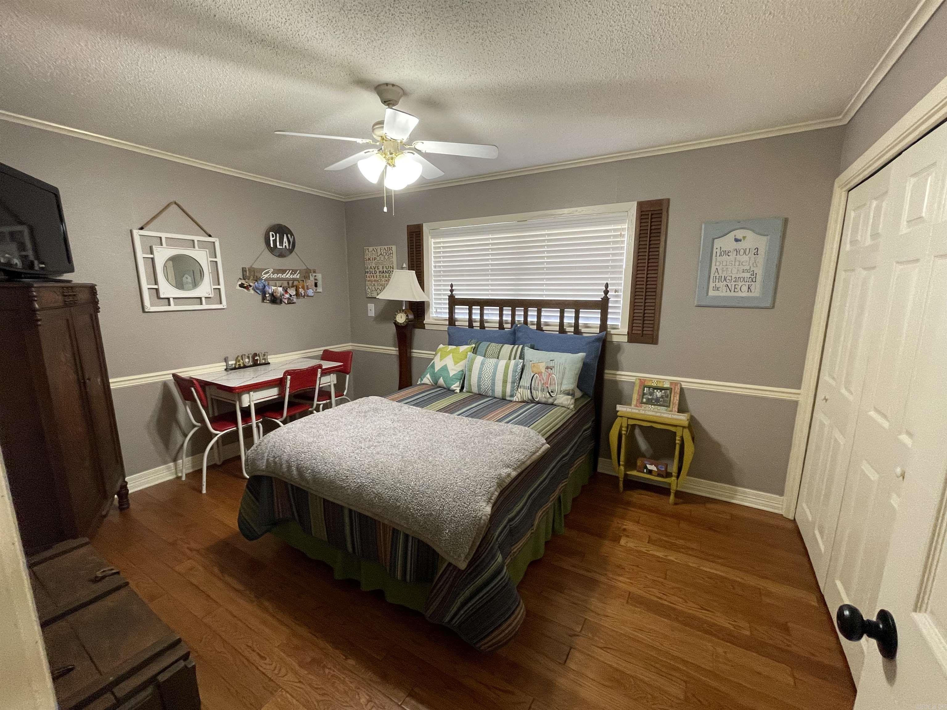 THOMPSON HEIGHTS 4TH - Residential