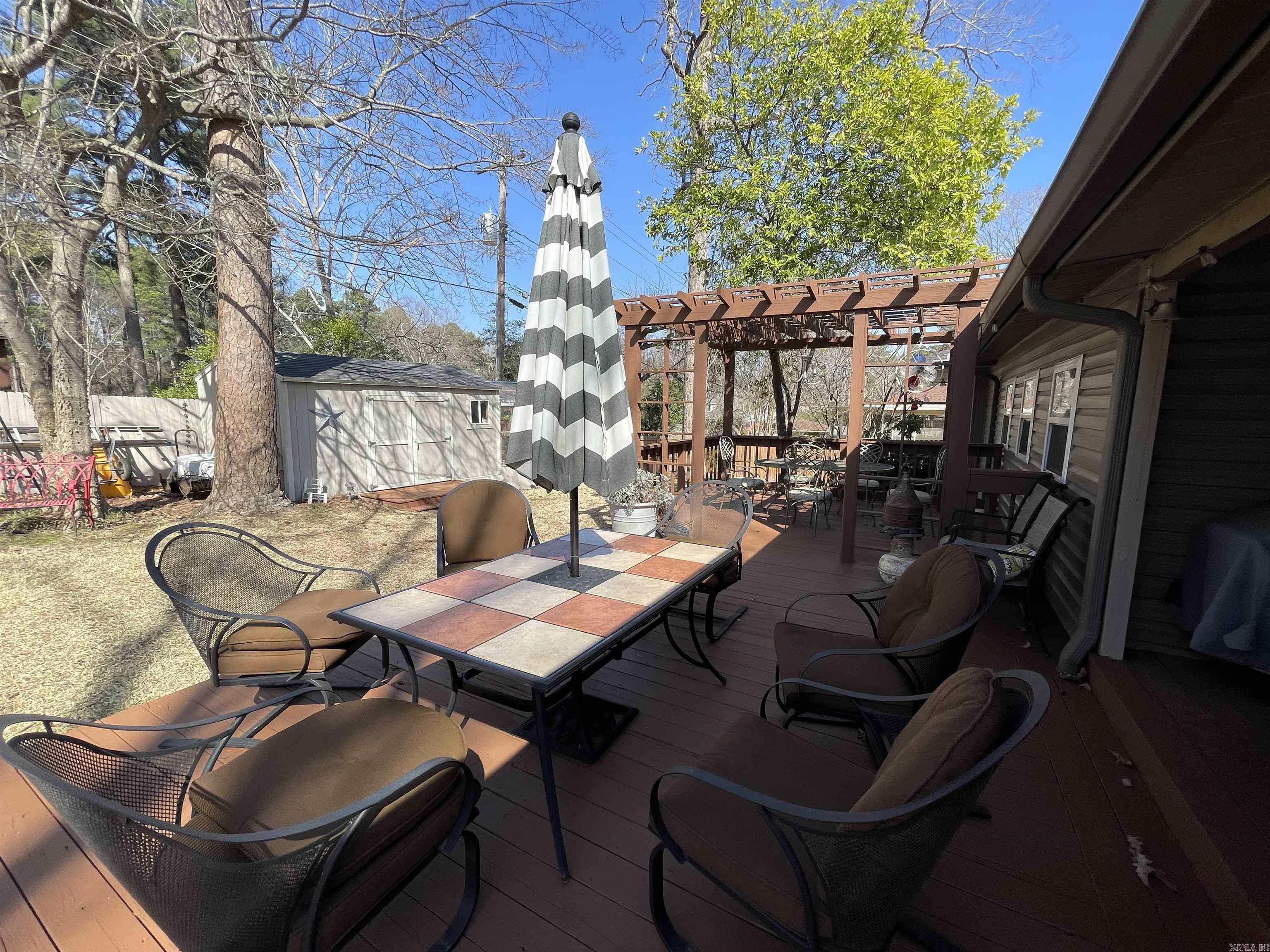 THOMPSON HEIGHTS 4TH - Residential