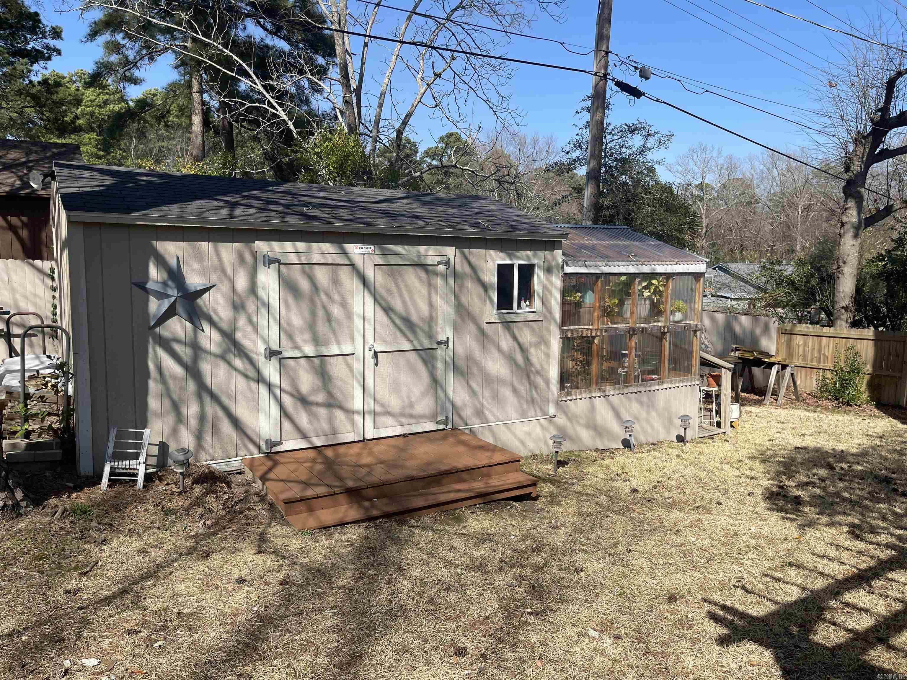 THOMPSON HEIGHTS 4TH - Residential