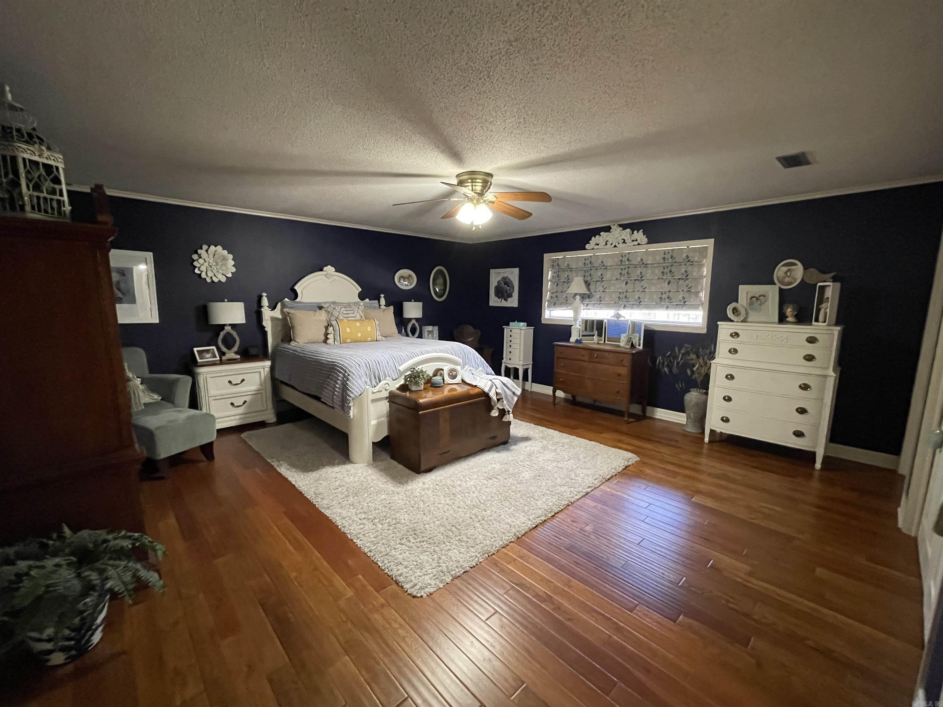 THOMPSON HEIGHTS 4TH - Residential