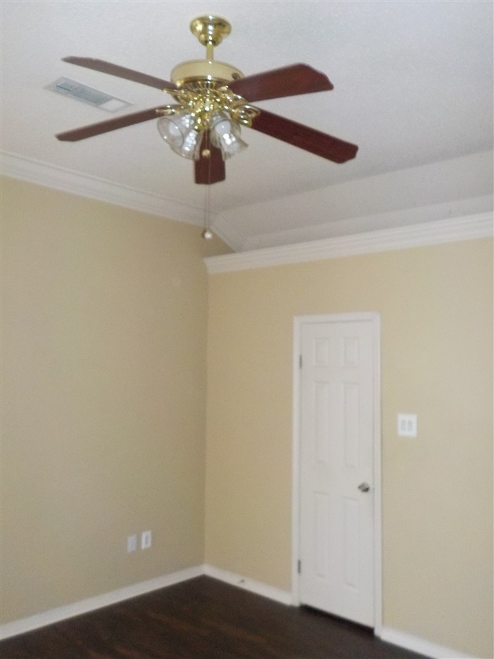 White Oak Village - Residential Lease