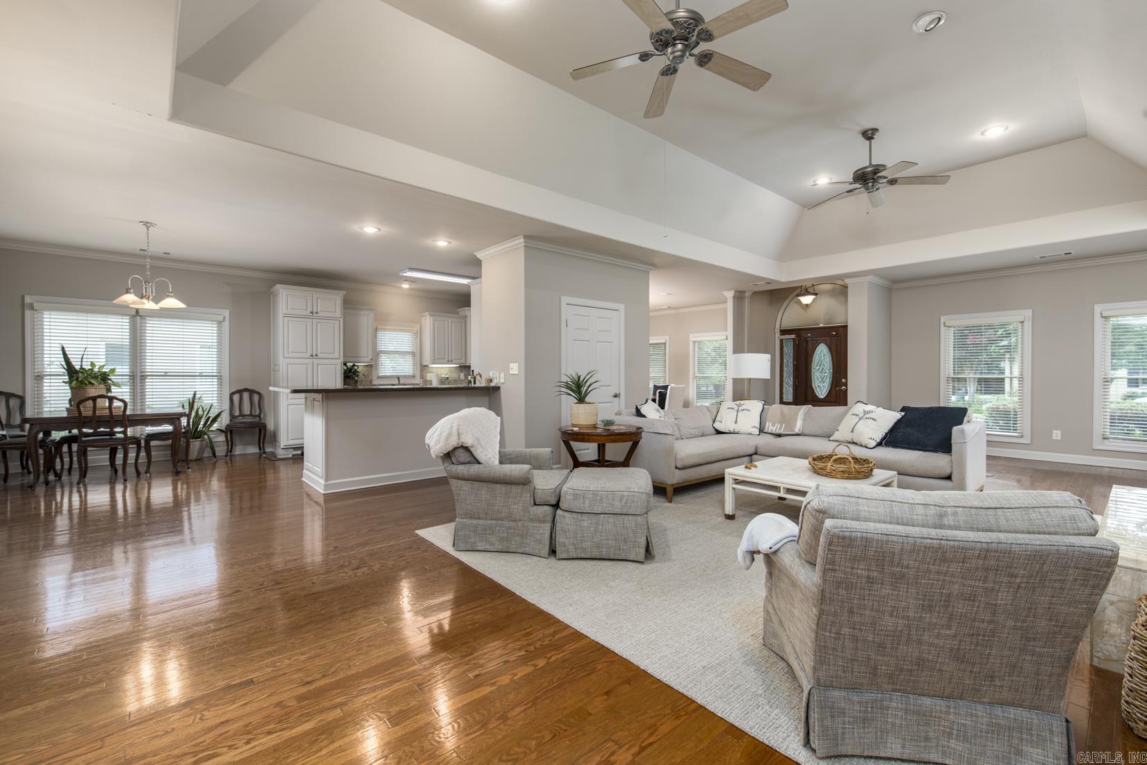 HICKORY POINTE ADDN - Residential