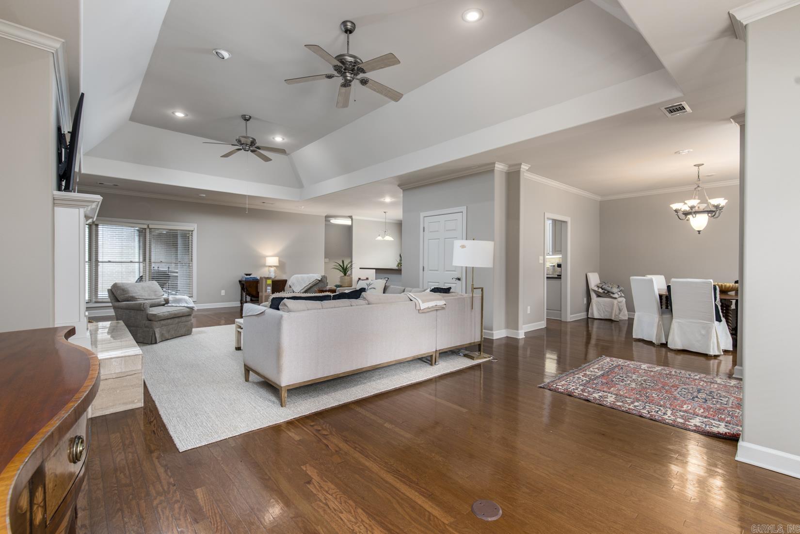 HICKORY POINTE ADDN - Residential