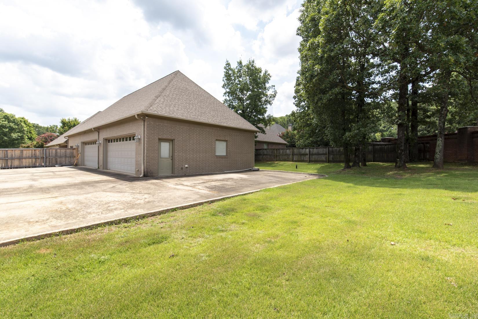 HICKORY POINTE ADDN - Residential