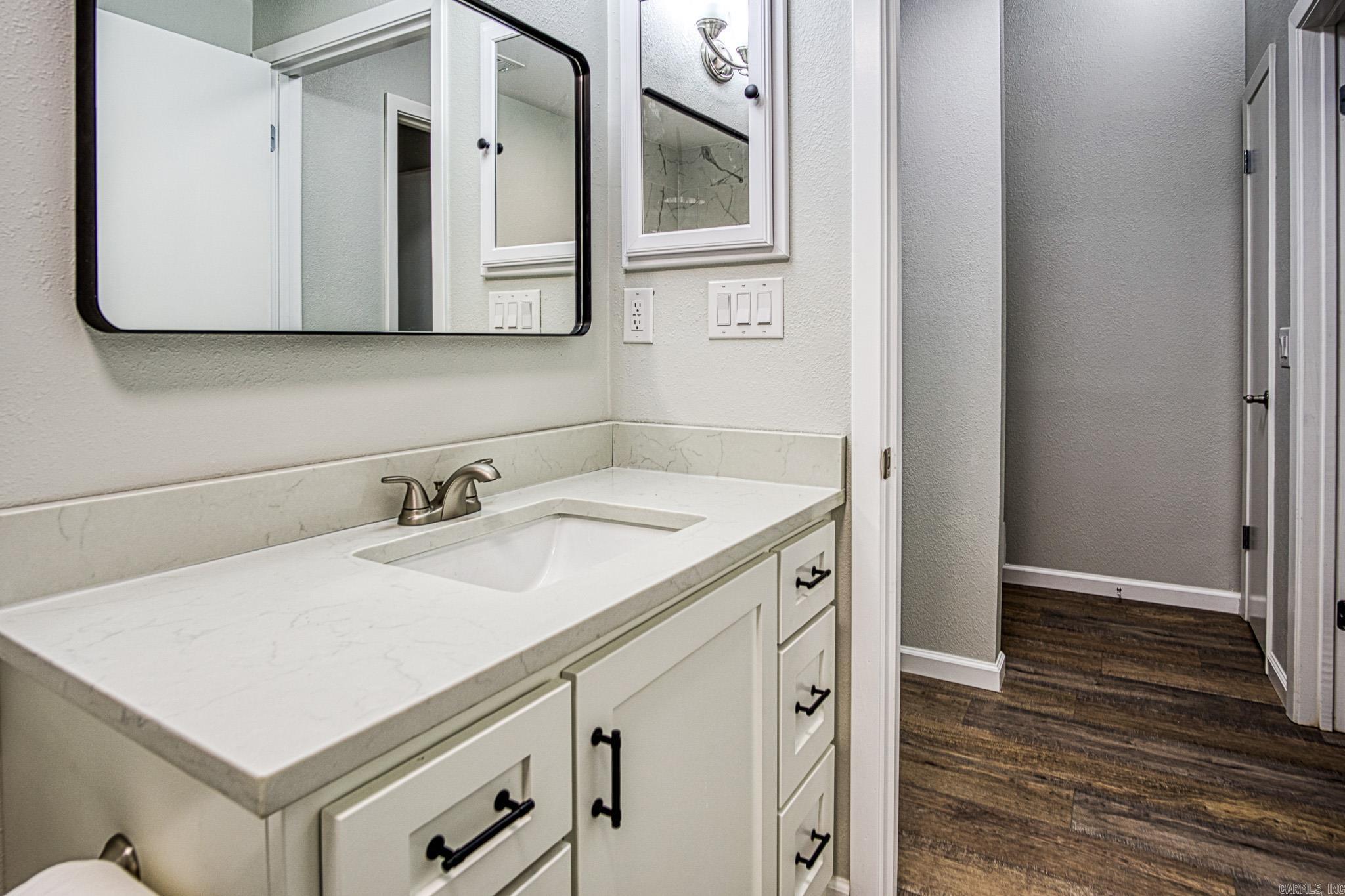 Madrid Courts - Residential