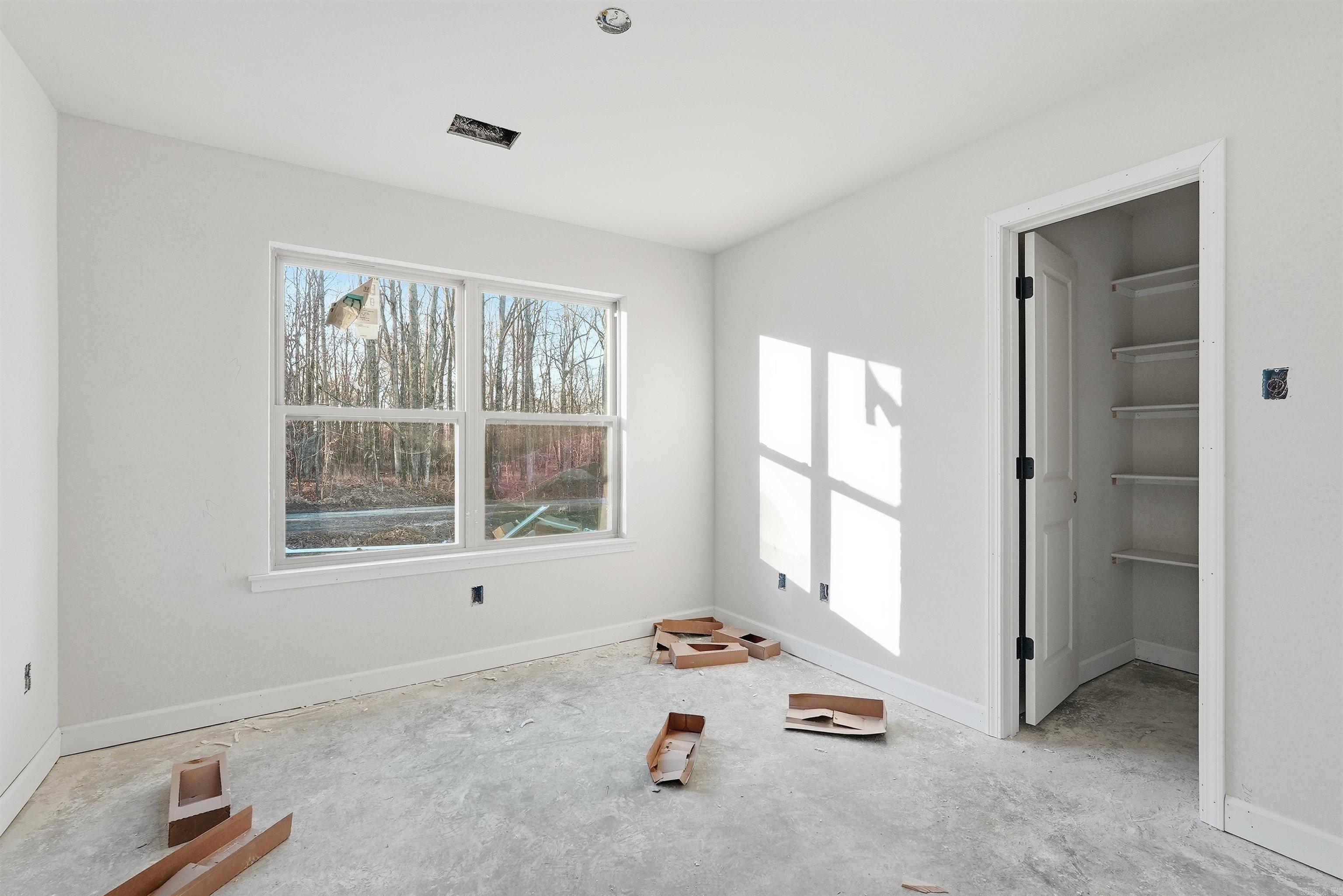 MOUNT TABOR ESTATES - Residential