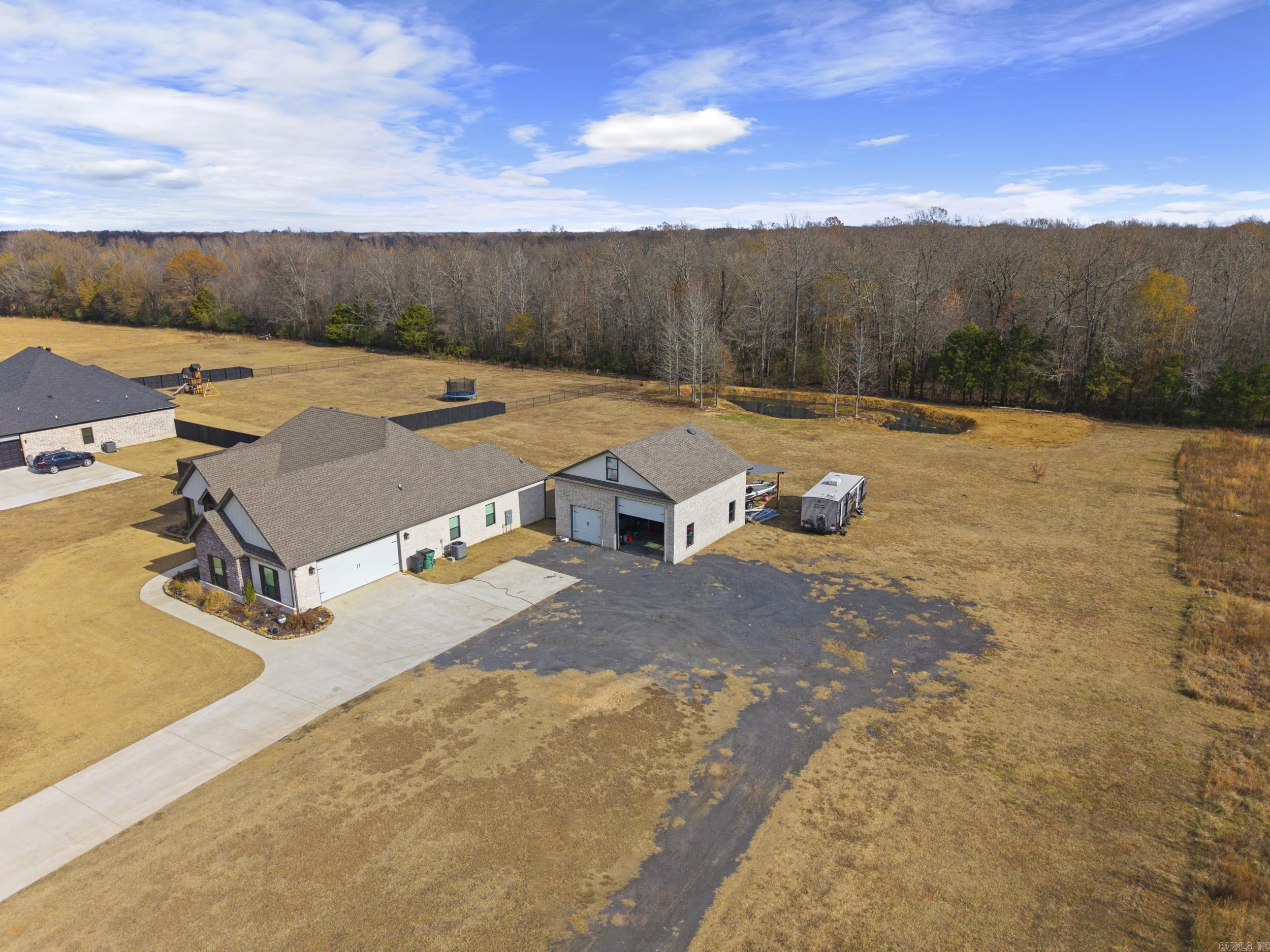 JACKSON ACRES - Residential