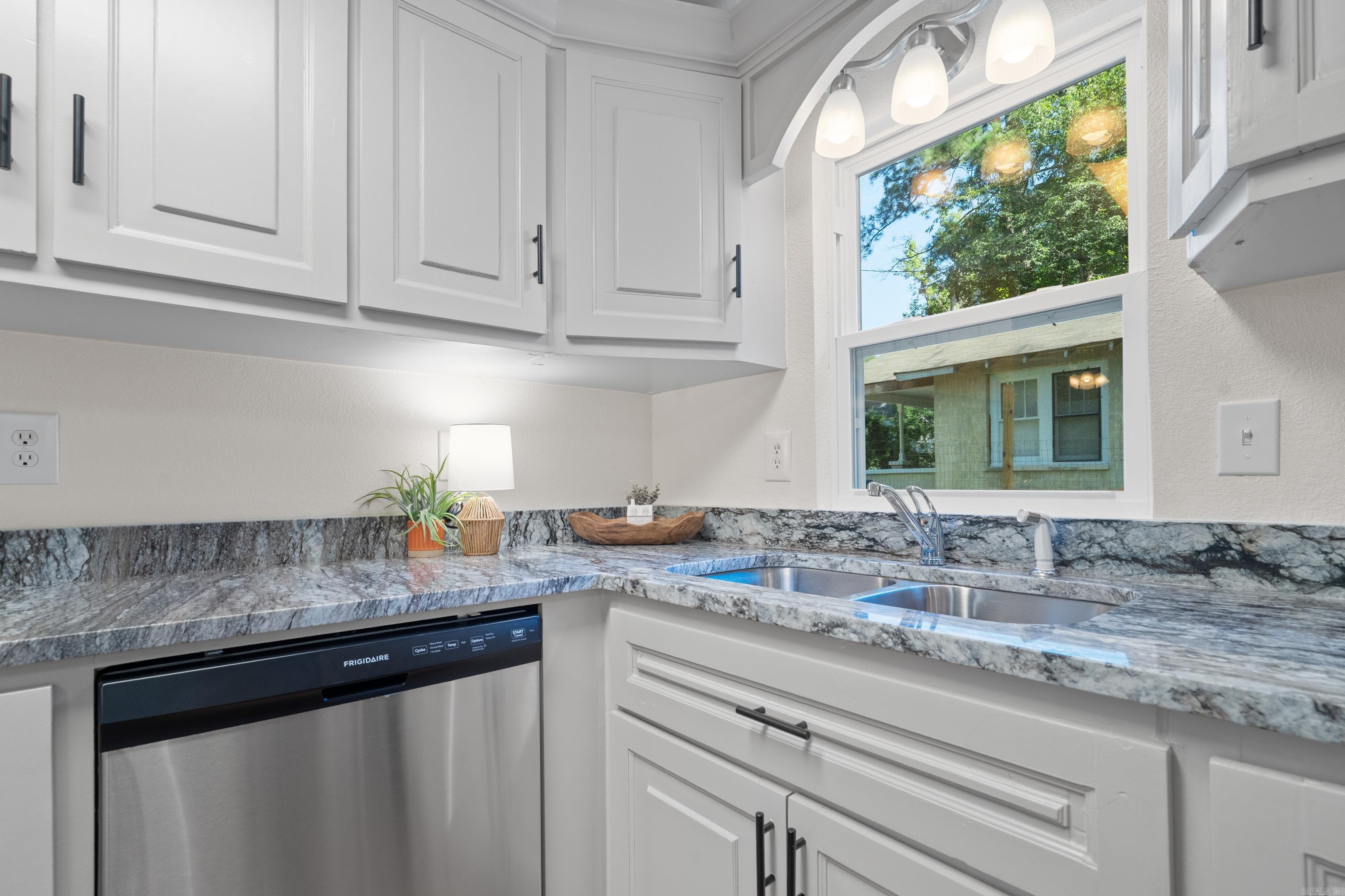 EASTWOOD ADDITION - Residential