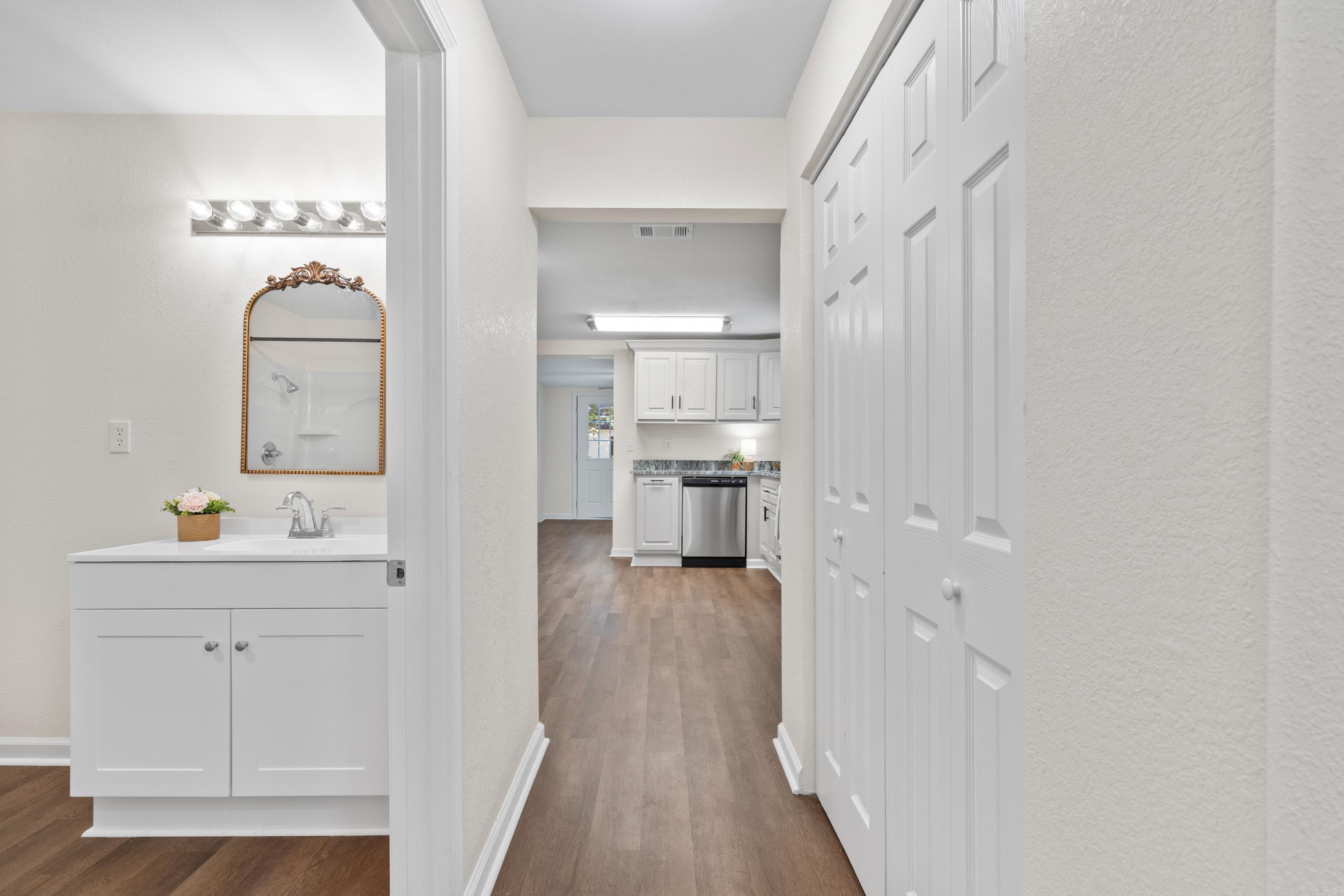 EASTWOOD ADDITION - Residential