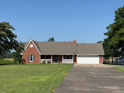 Photo of 205 Westwood Drive, Marshall, AR 72650 (MLS # 25023801)