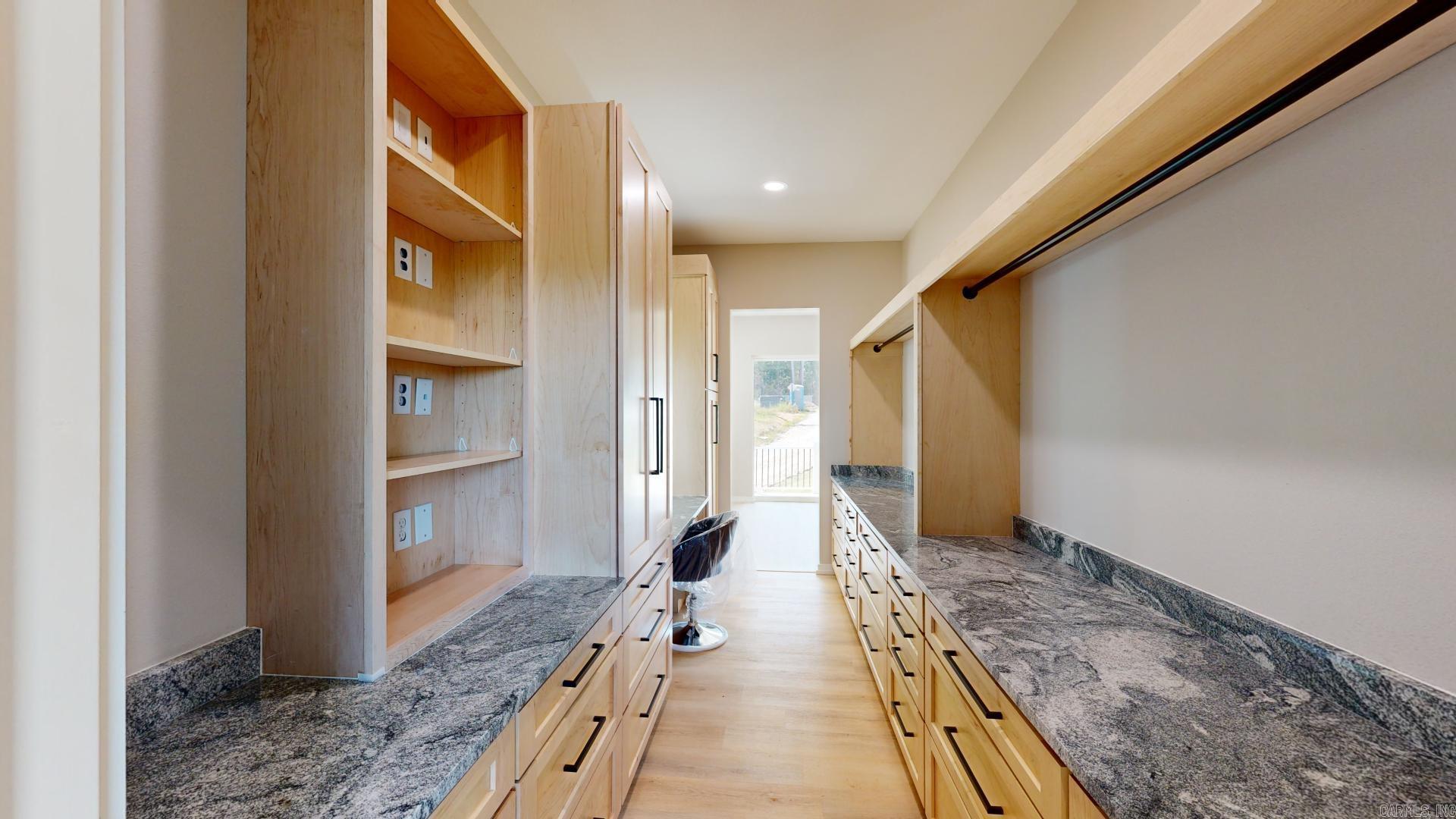 DIAMONDHEAD - Residential