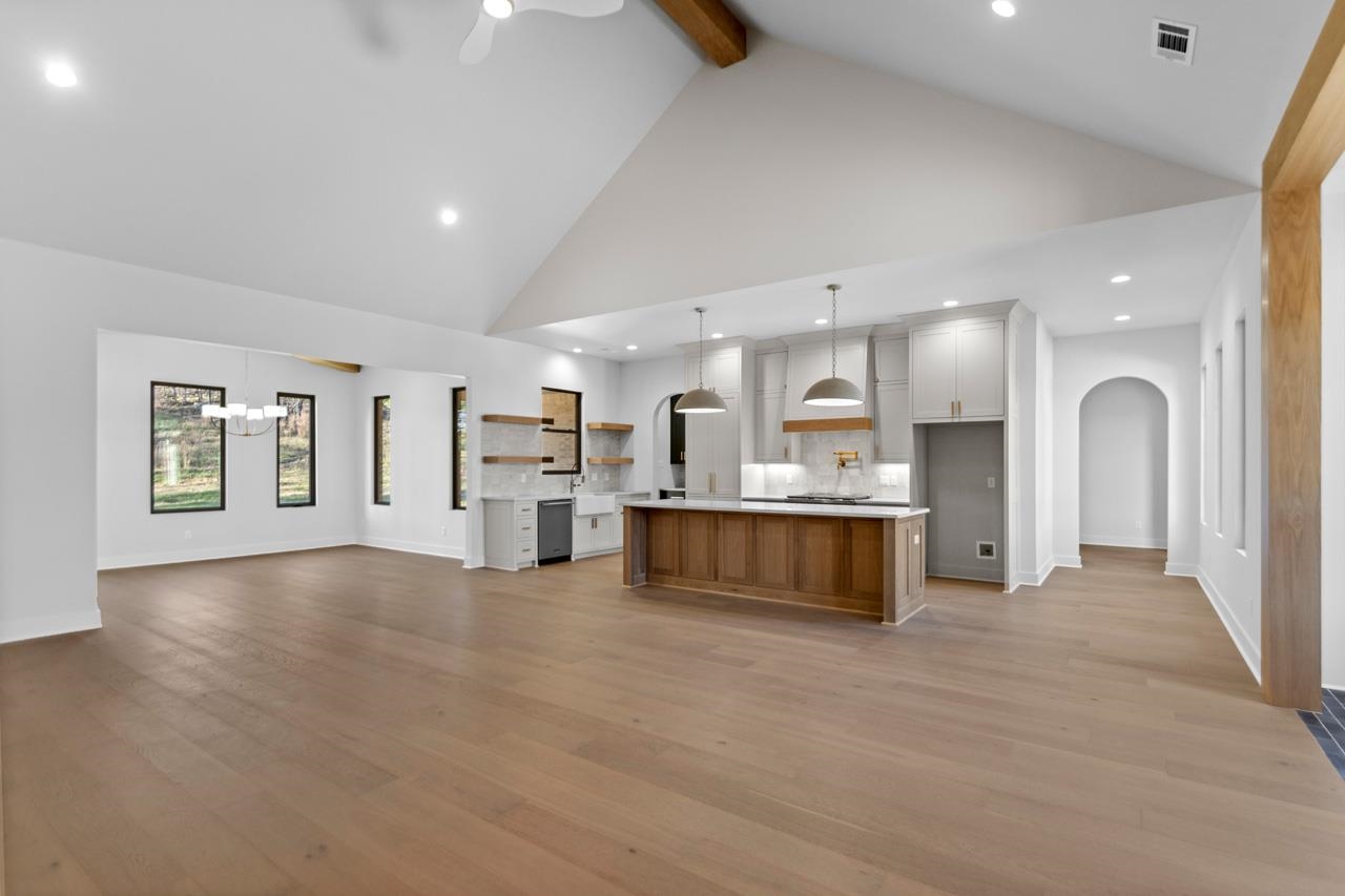 MILLERS GLENN - Residential
