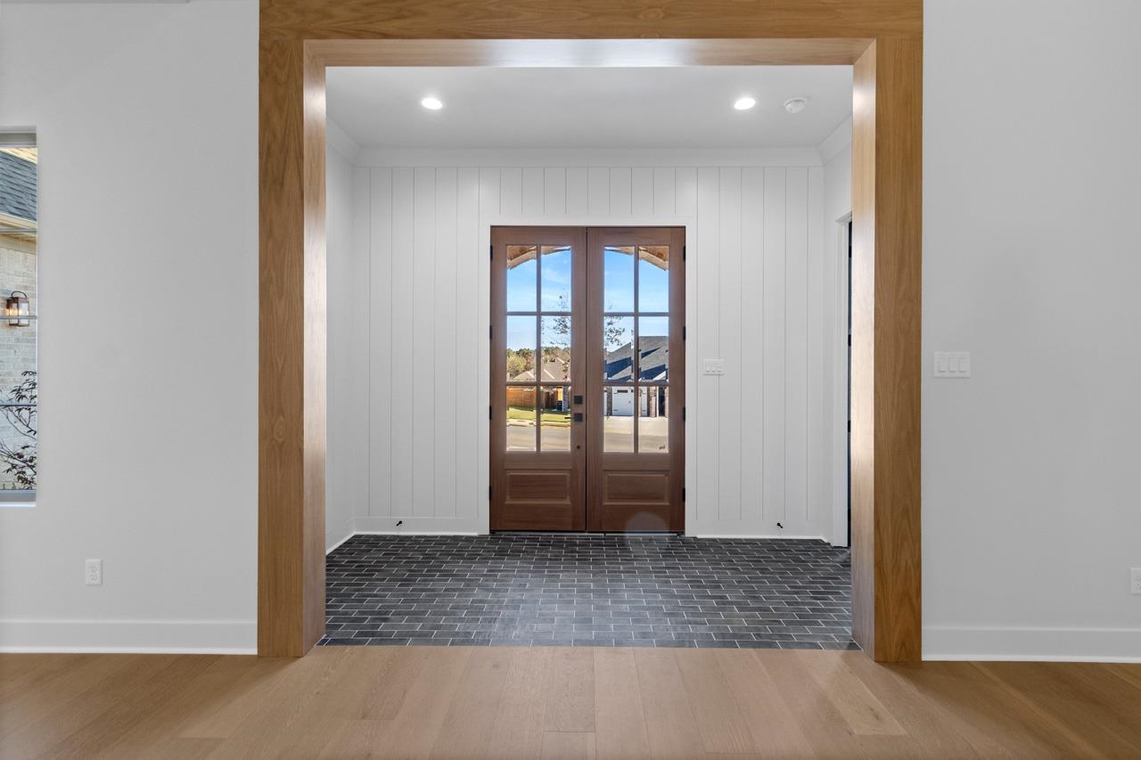 MILLERS GLENN - Residential