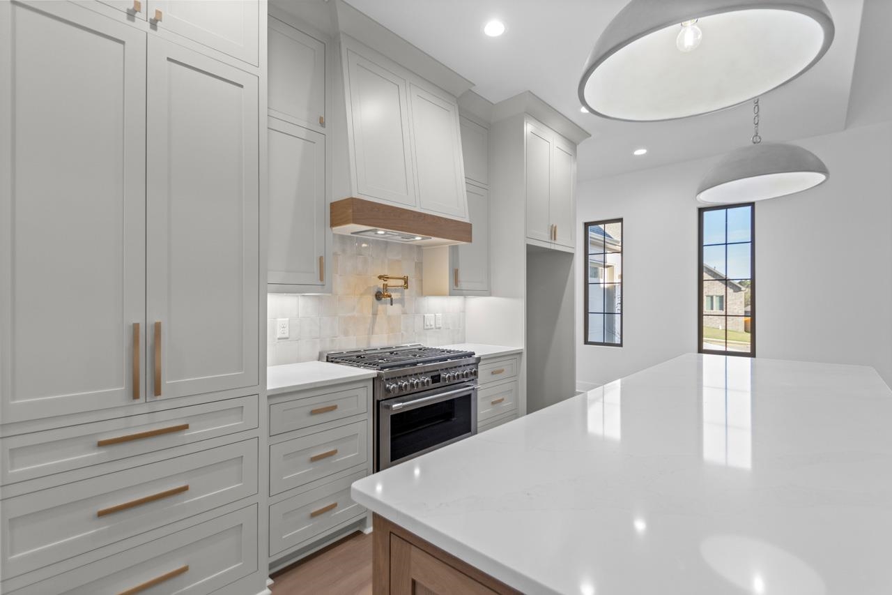MILLERS GLENN - Residential