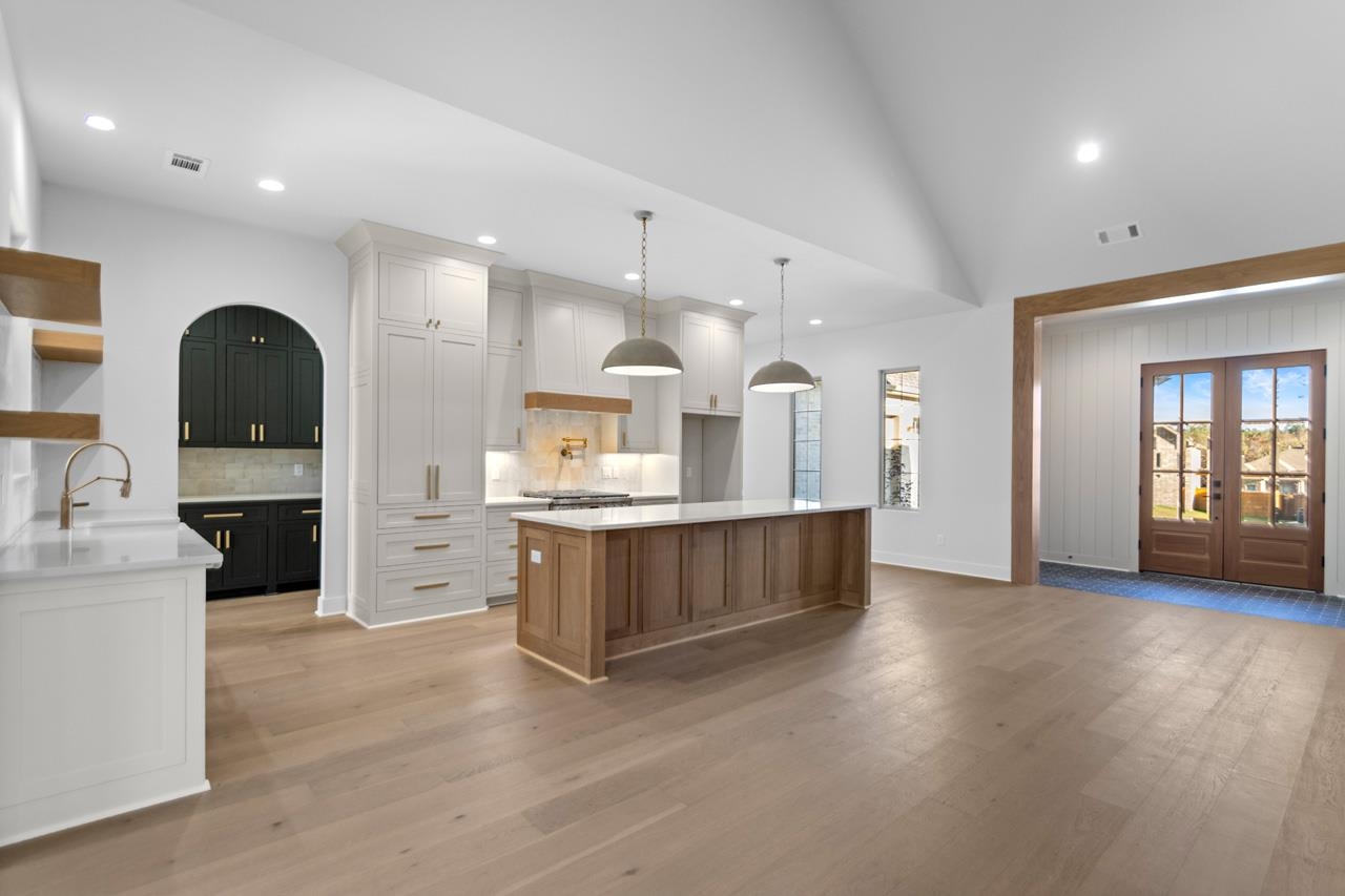 MILLERS GLENN - Residential