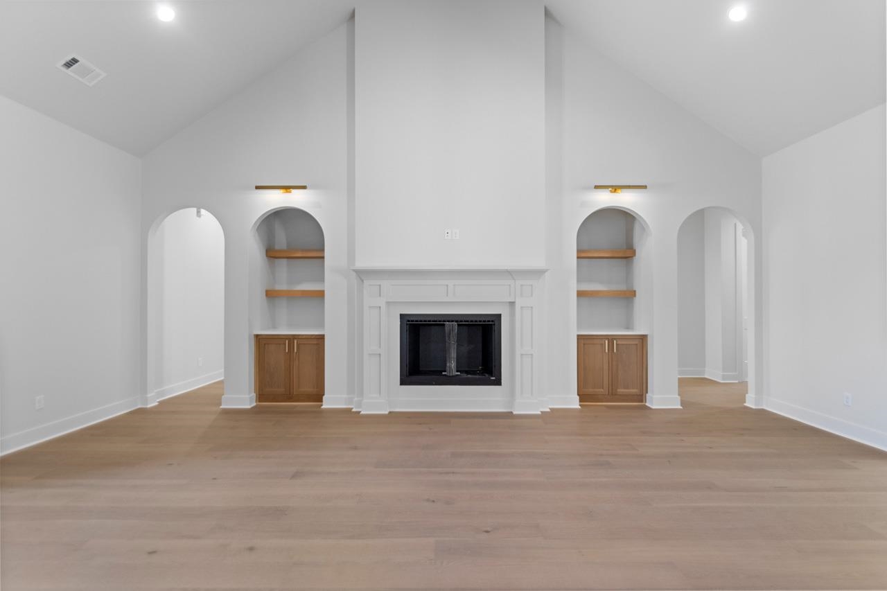 MILLERS GLENN - Residential