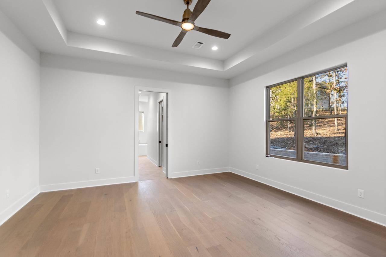 MILLERS GLENN - Residential