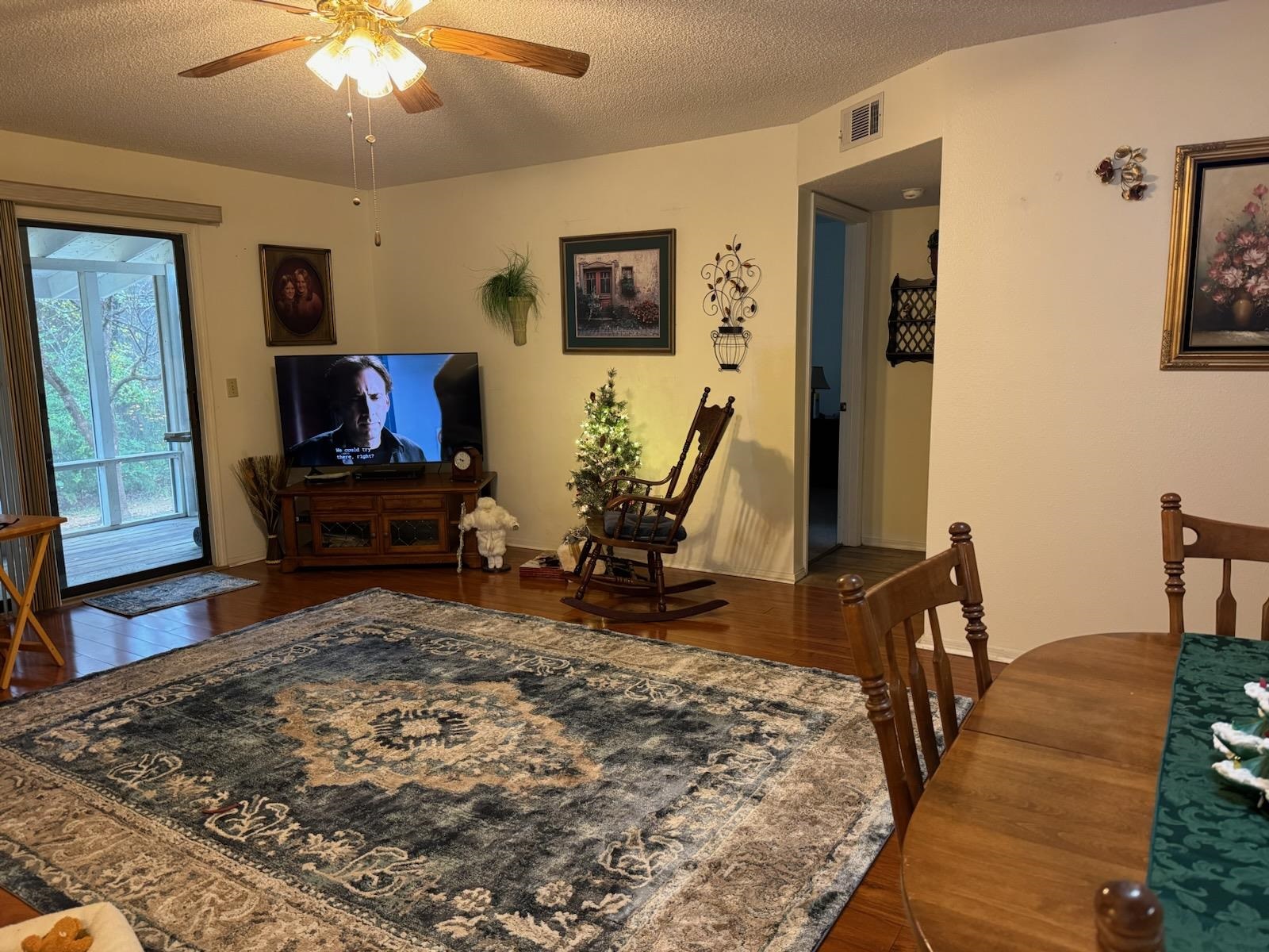 CHEROKEE COURTS - Residential