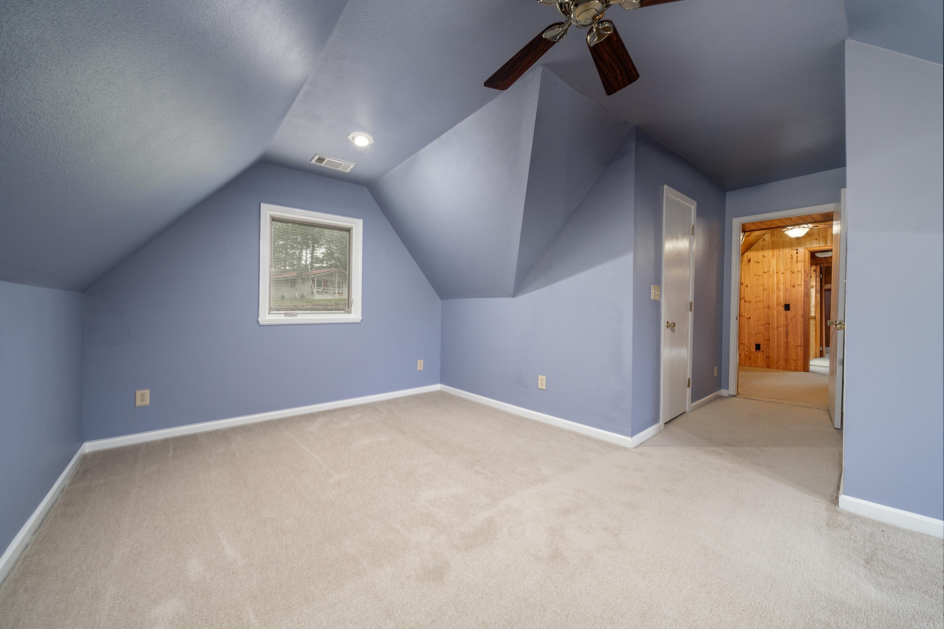 ARROWHEAD LAKE ESTATES - Residential