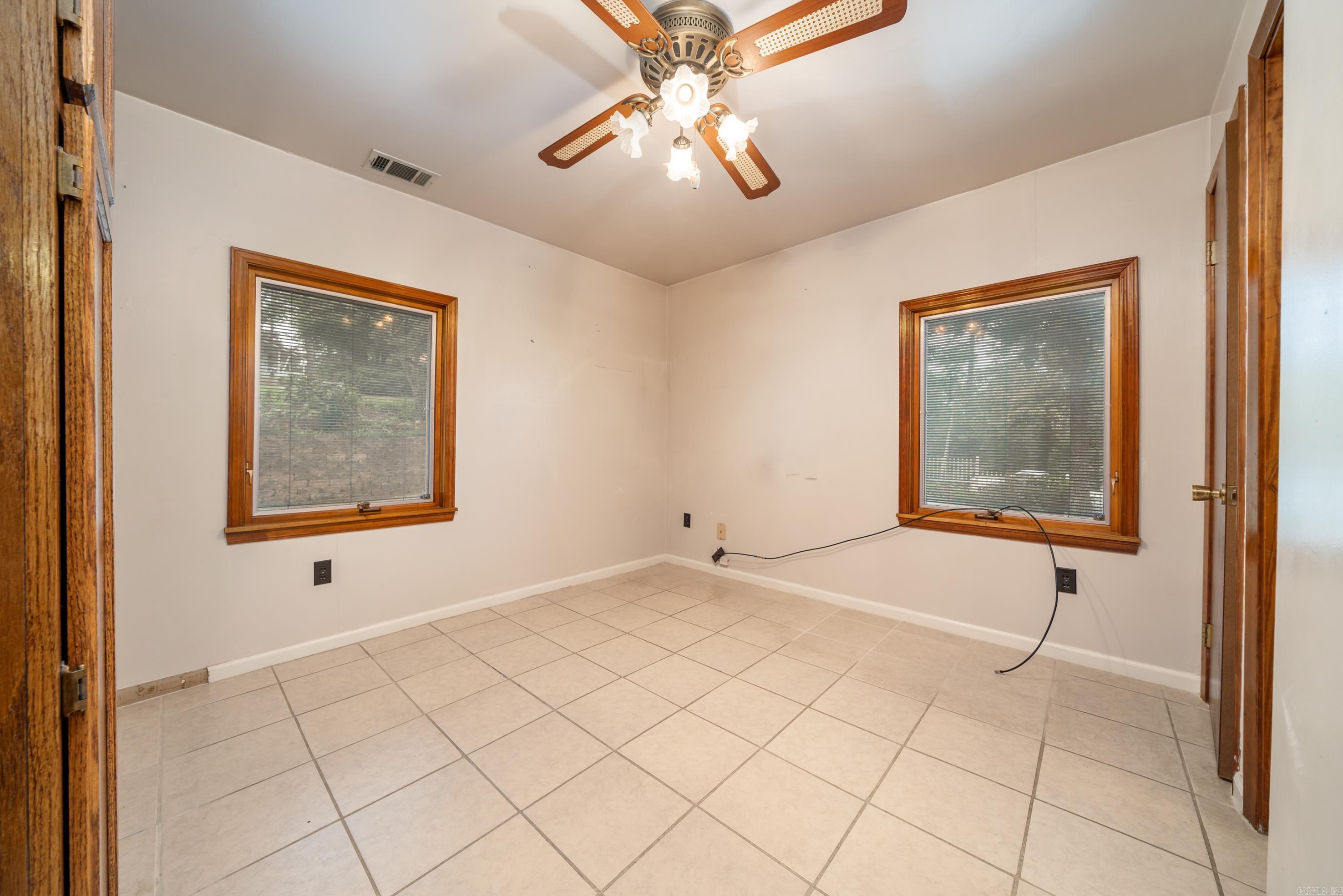 ARROWHEAD LAKE ESTATES - Residential