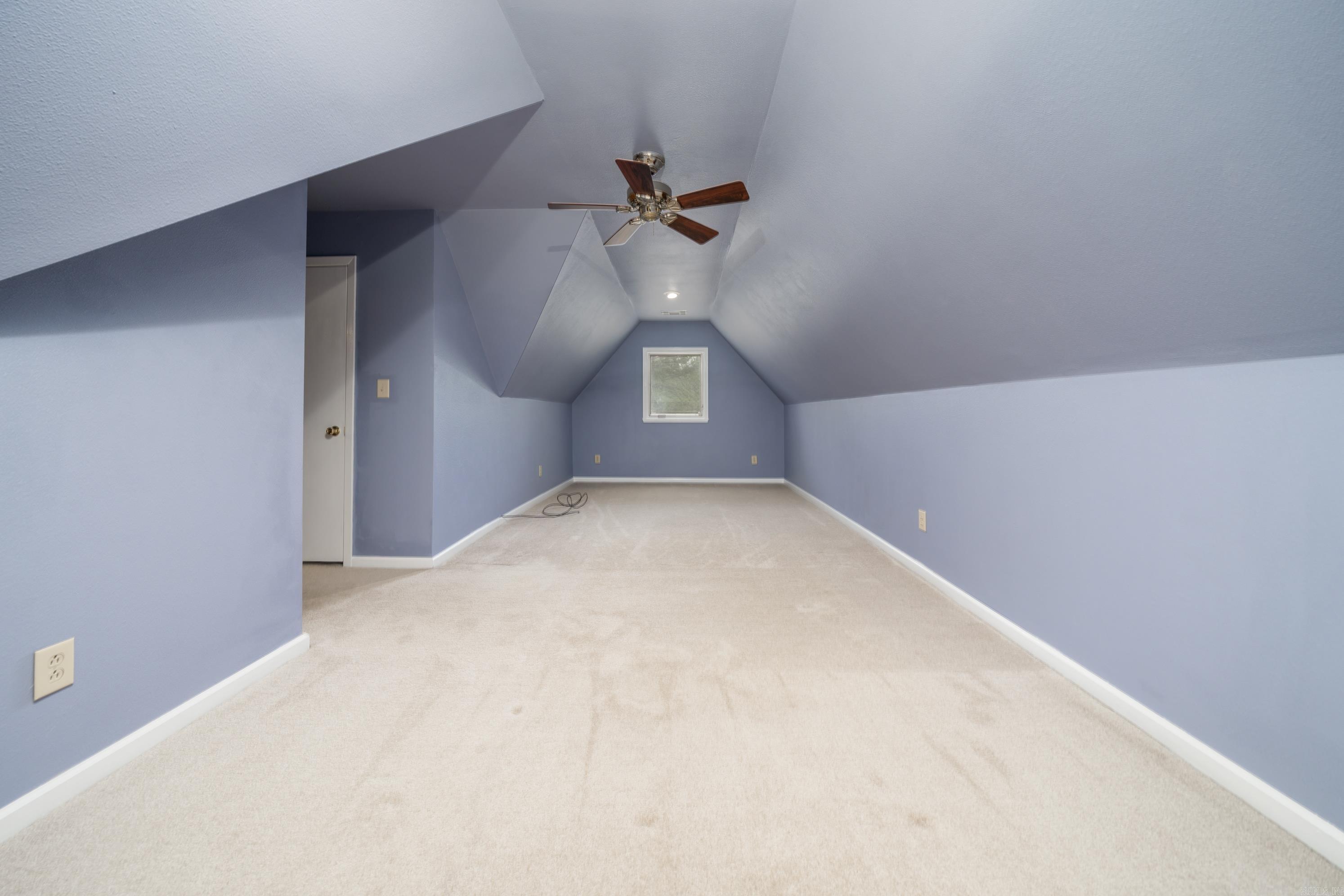 ARROWHEAD LAKE ESTATES - Residential