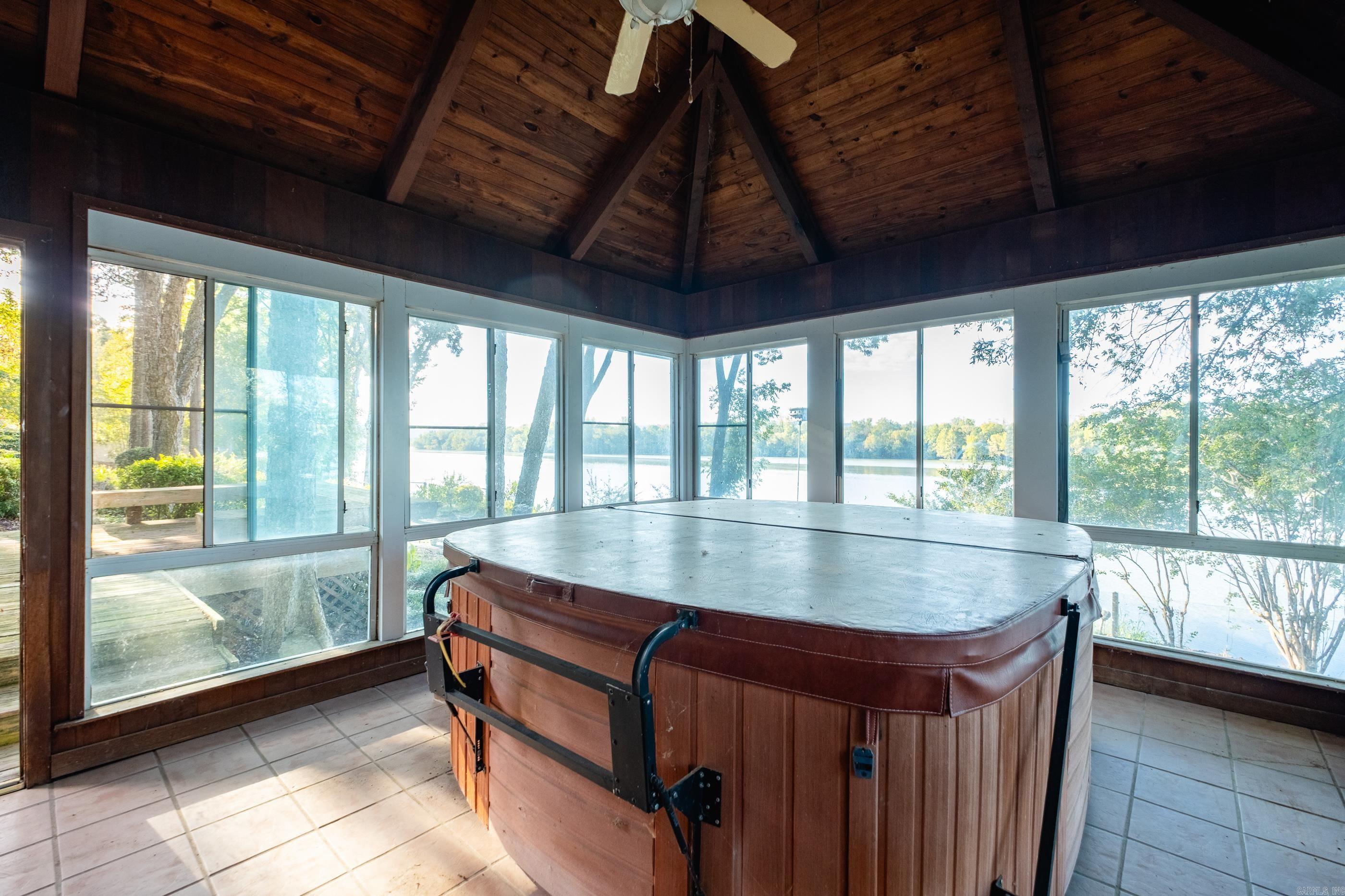 RIVER RUN ADDN - Residential