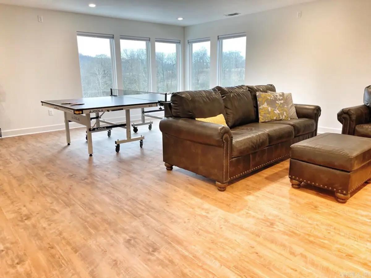 Jordans Bend at Caddos - Residential