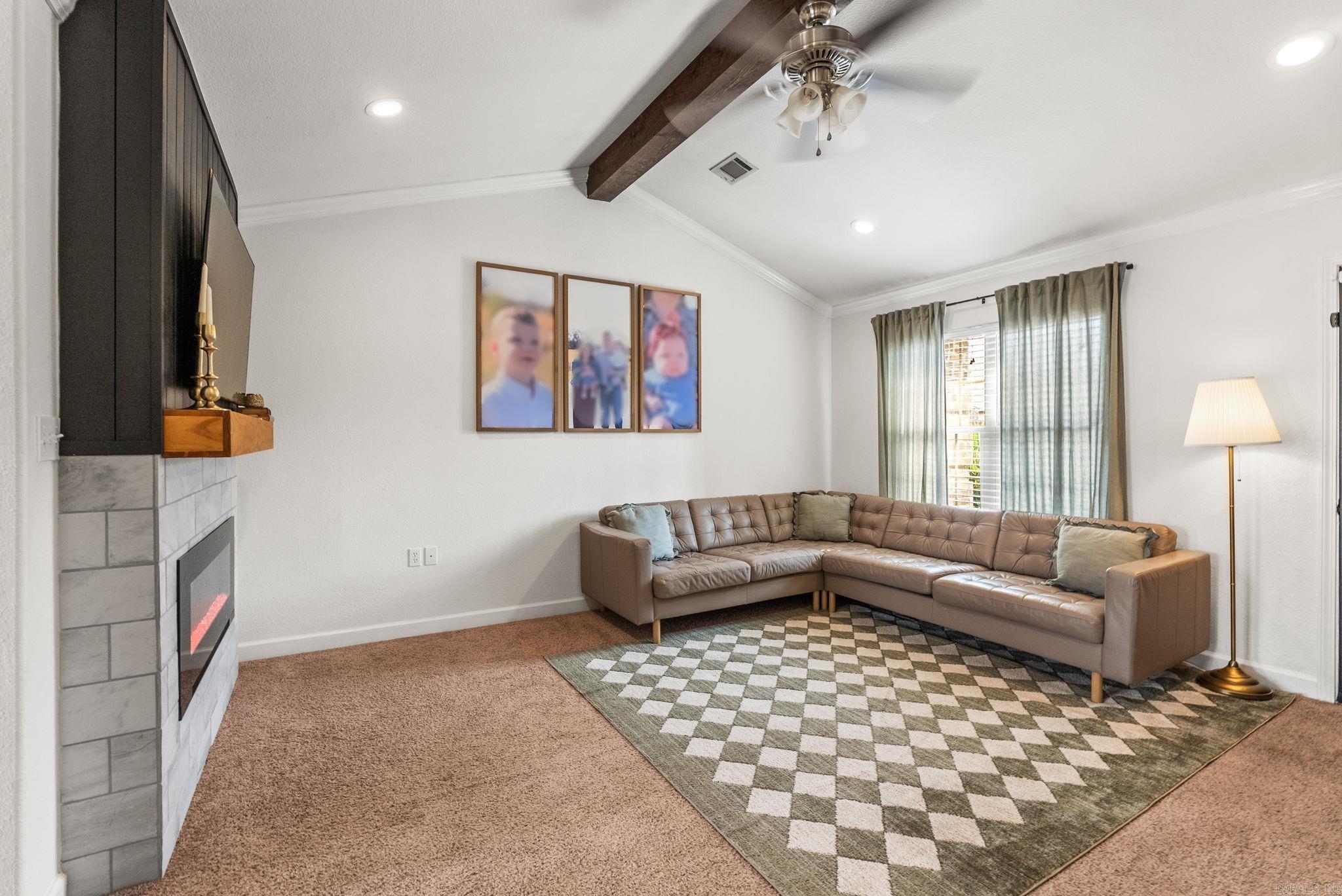 DEERFIELD ESTATES - Residential