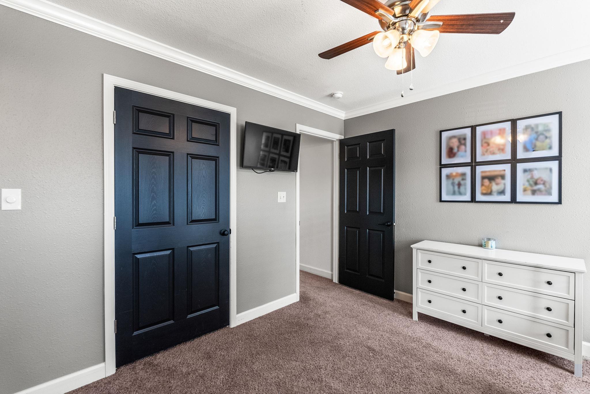 DEERFIELD ESTATES - Residential