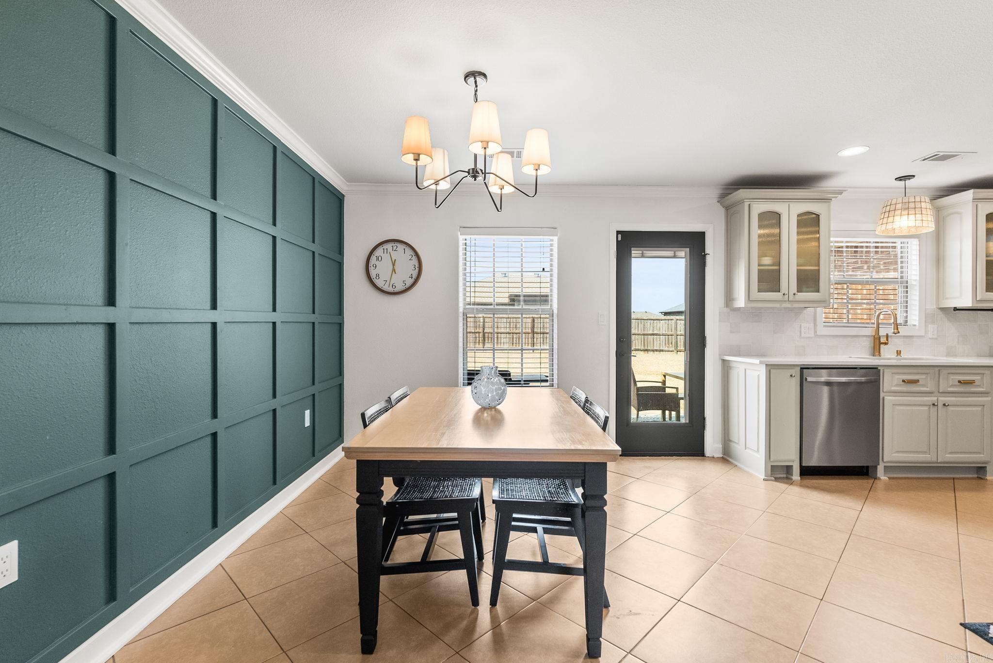 DEERFIELD ESTATES - Residential