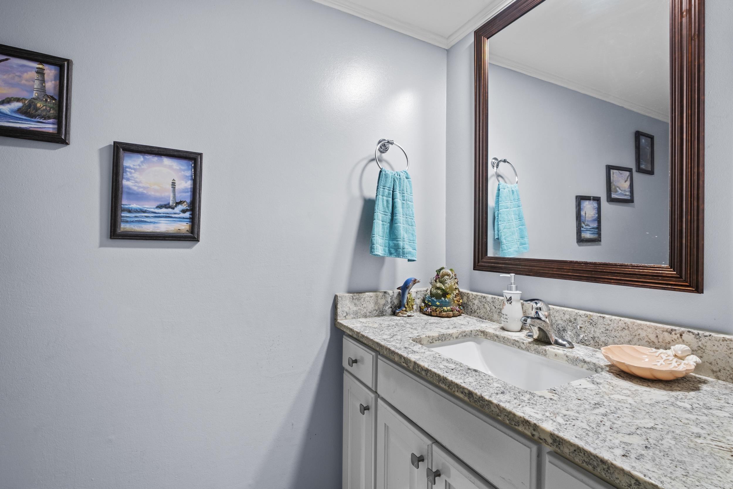 INDIAN HILLS - Residential