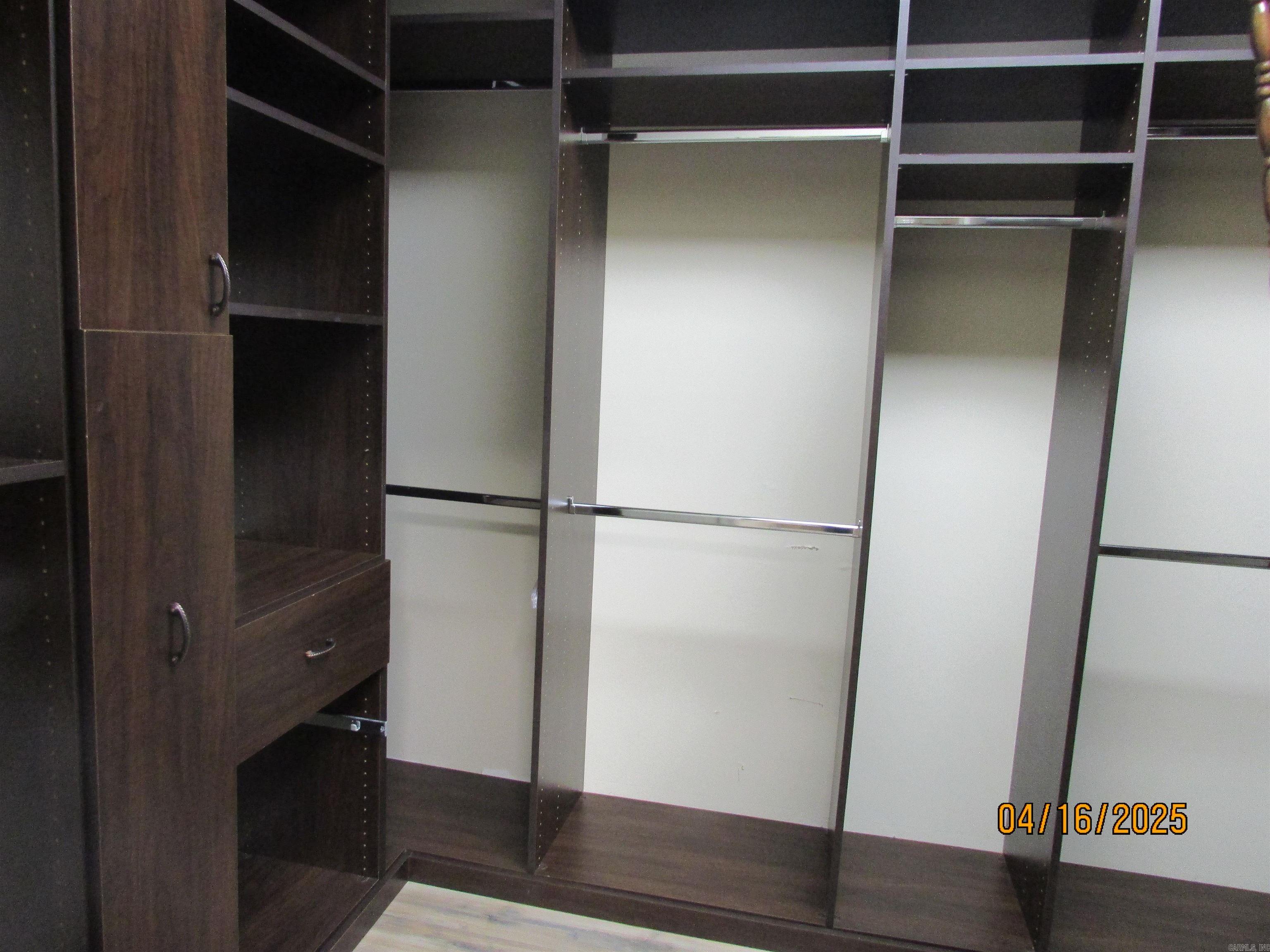 CREEKWOOD HPR - Residential