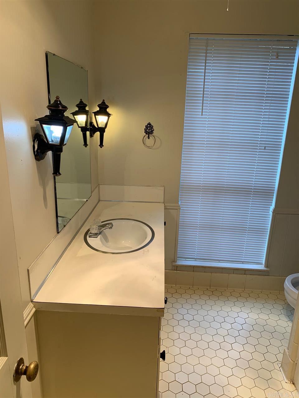 Cardinal Heights - Residential Lease