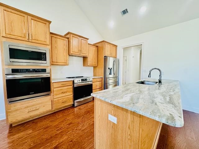 SHADOW RIDGE - Residential