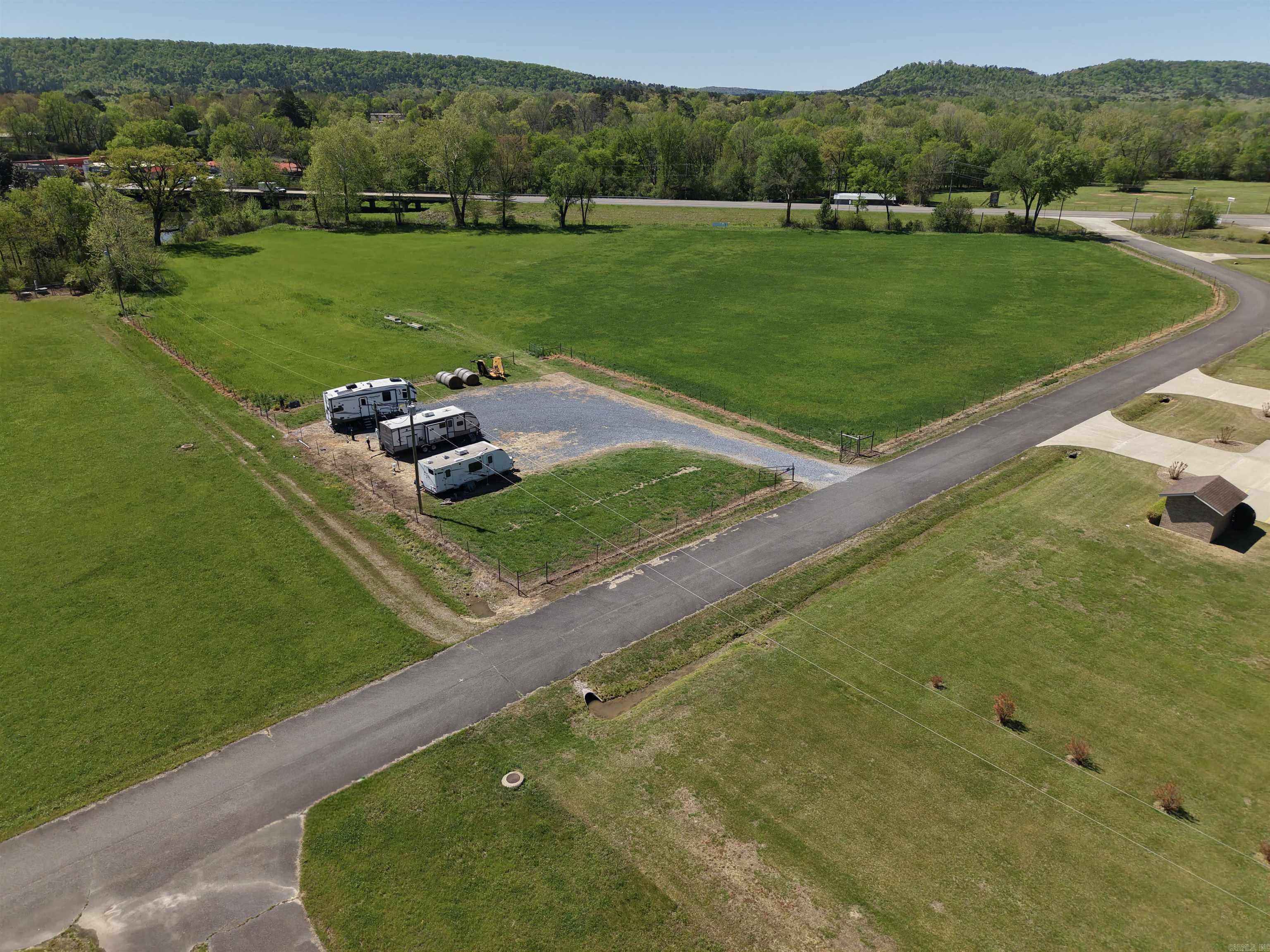 Metes & Bounds - Land