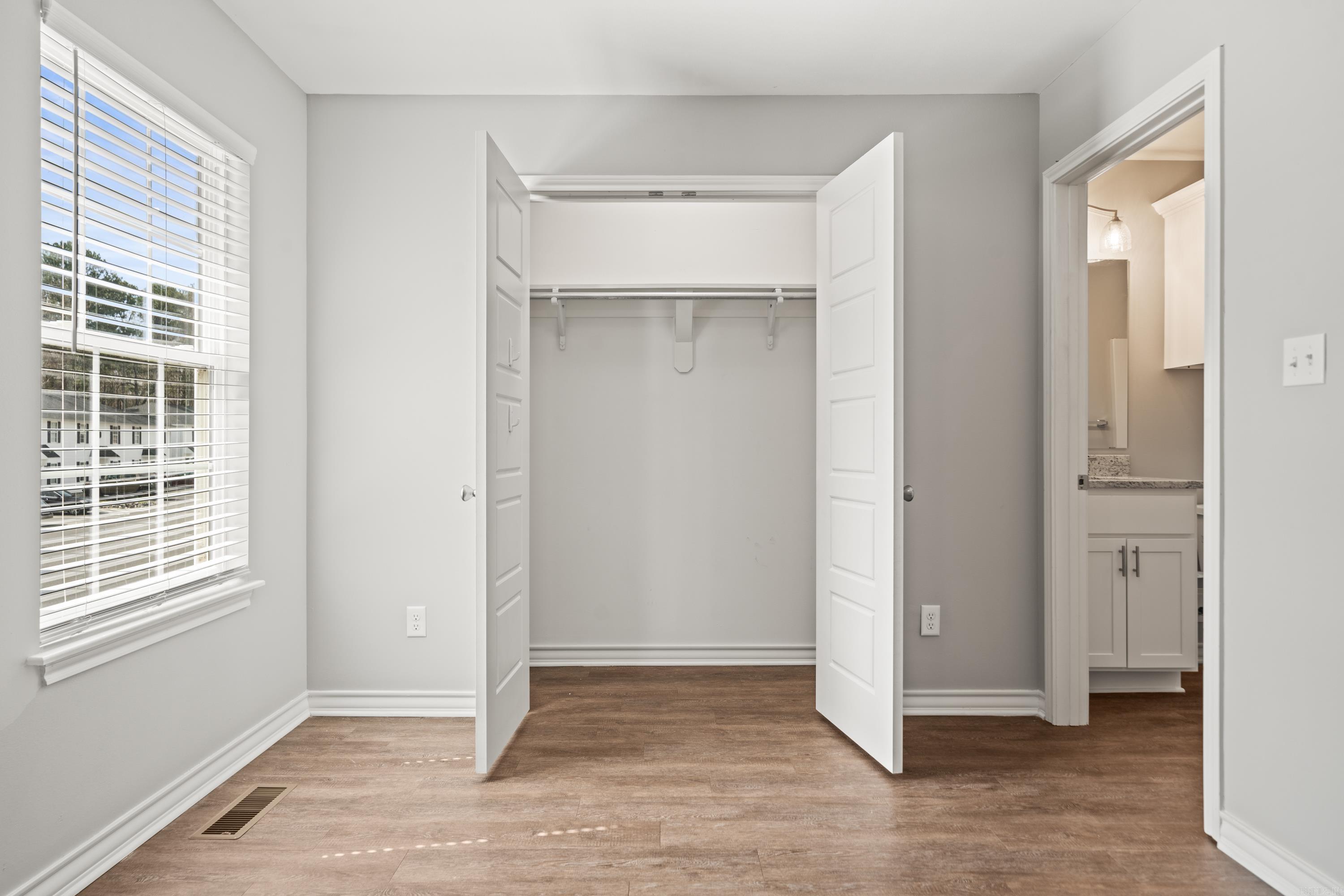 Metes & Bounds - Residential Income