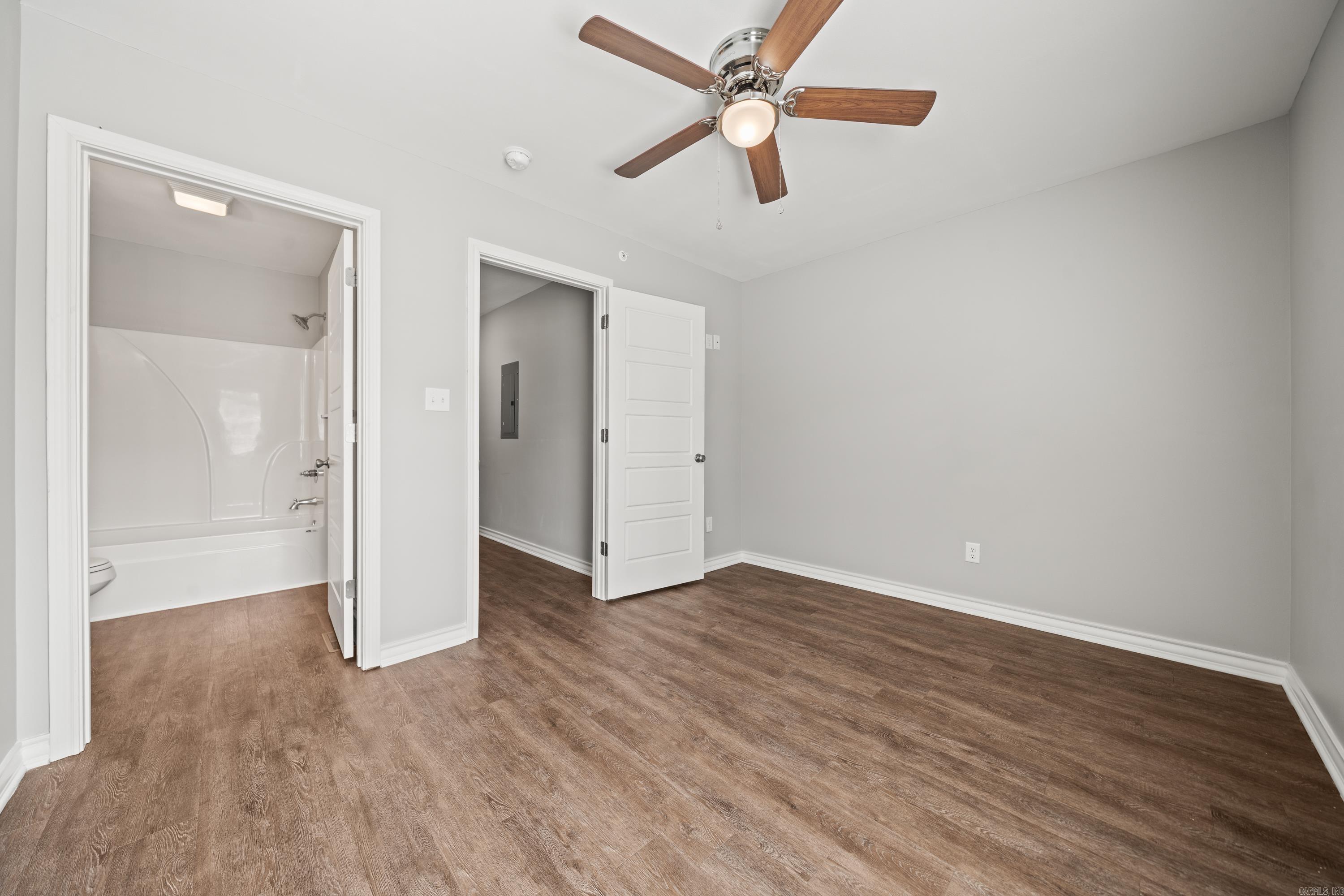 Metes & Bounds - Residential Income
